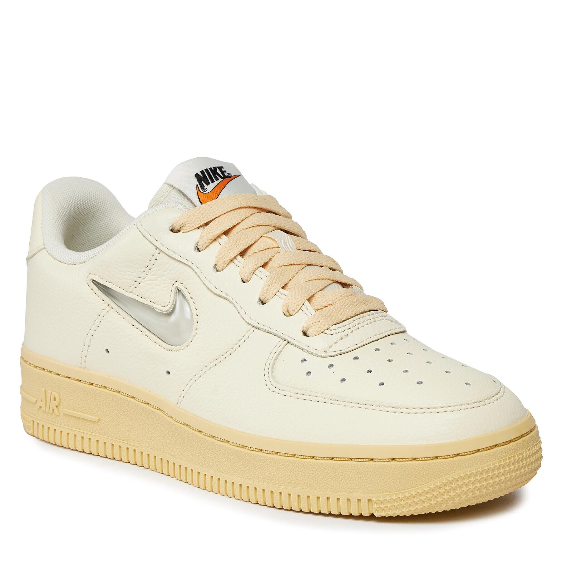 Nike Topánky Air Force 1 '07 Lx DO9456 100 Žltá - Pepit.sk