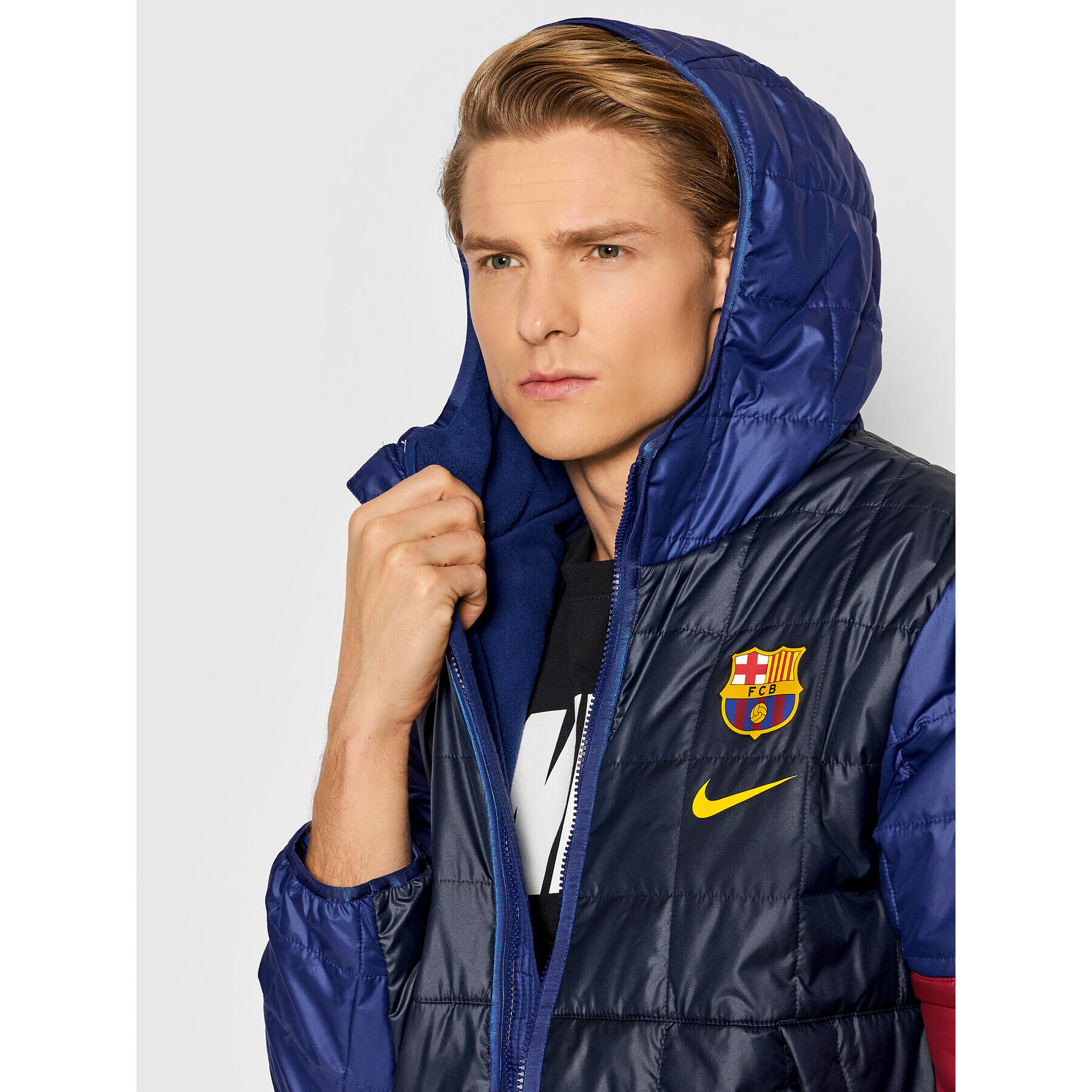 Nike Vatovaná bunda FC Barcelona DM0607 Tmavomodrá Regular Fit - Pepit.sk