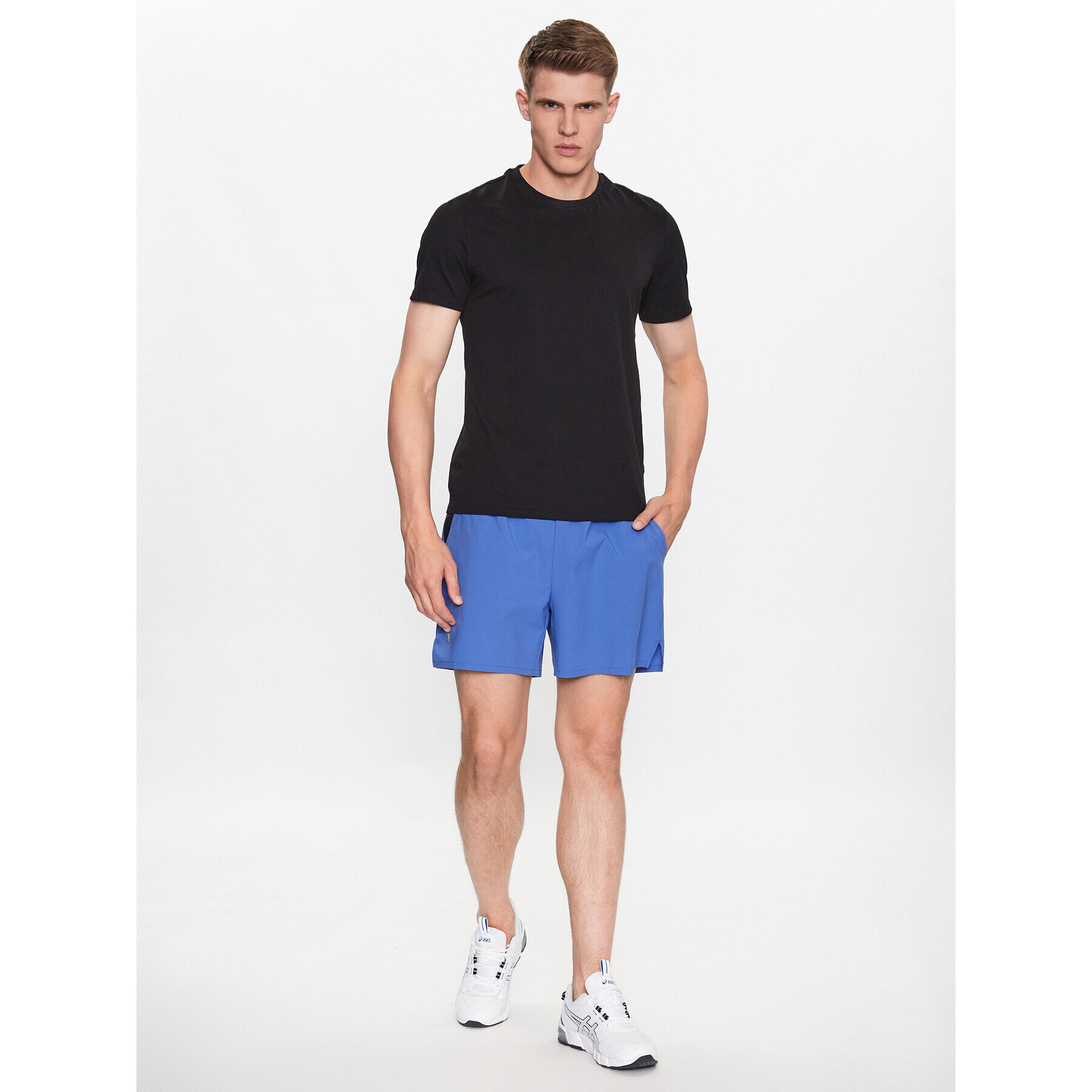 On Športové kraťasy Essential Shorts M 1MD10120959 Modrá Regular Fit - Pepit.sk