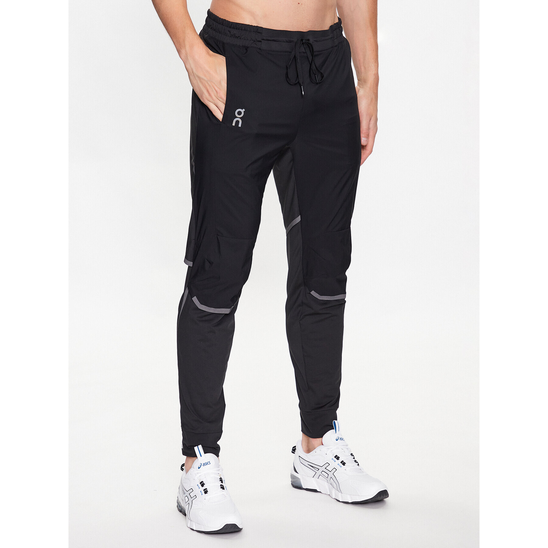 On Teplákové nohavice Running Pants M 10600137 Čierna Athletic Fit - Pepit.sk