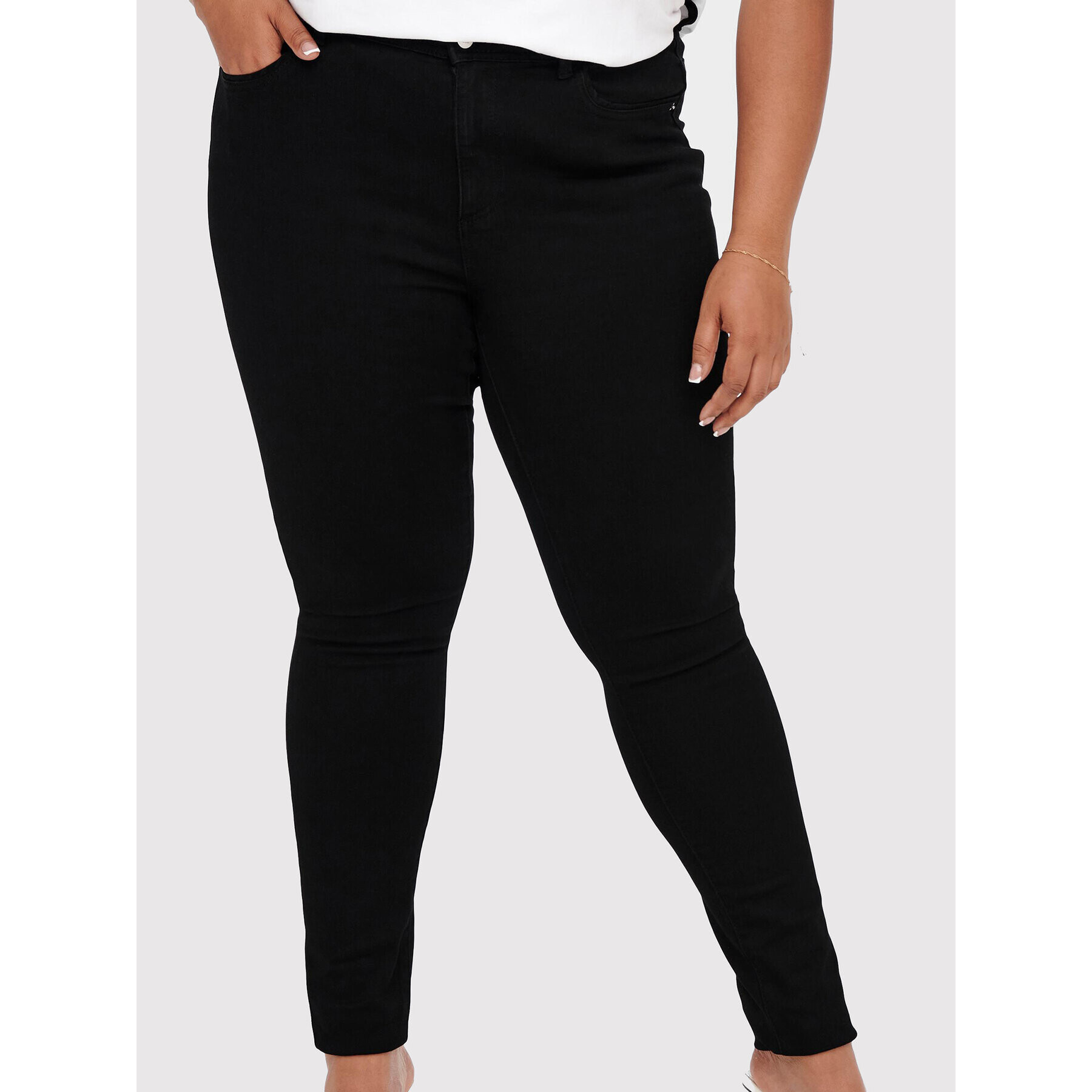 ONLY Carmakoma Džínsy Sally 15263091 Čierna Skinny Fit - Pepit.sk