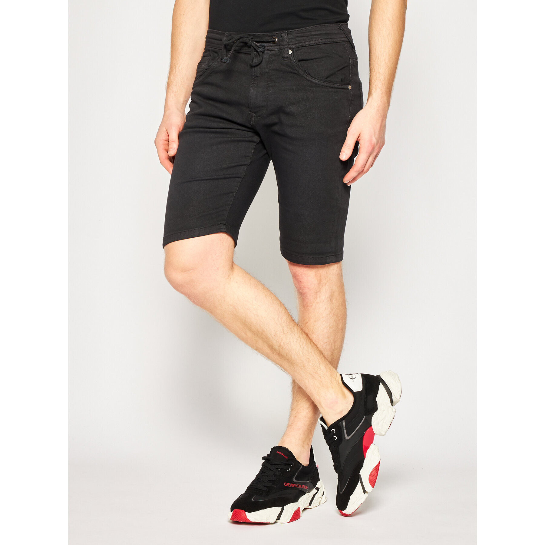 Pepe Jeans Džínsové šortky Jagger Short PM800720 Čierna Regular Fit - Pepit.sk