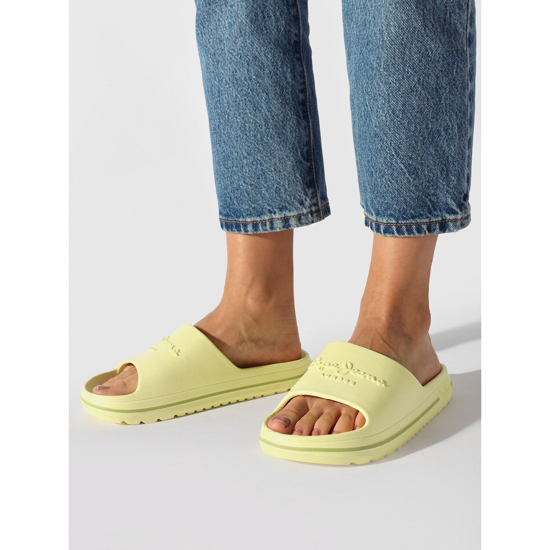 Pepe Jeans Šľapky Beach Slide W PLS70131 Žltá - Pepit.sk