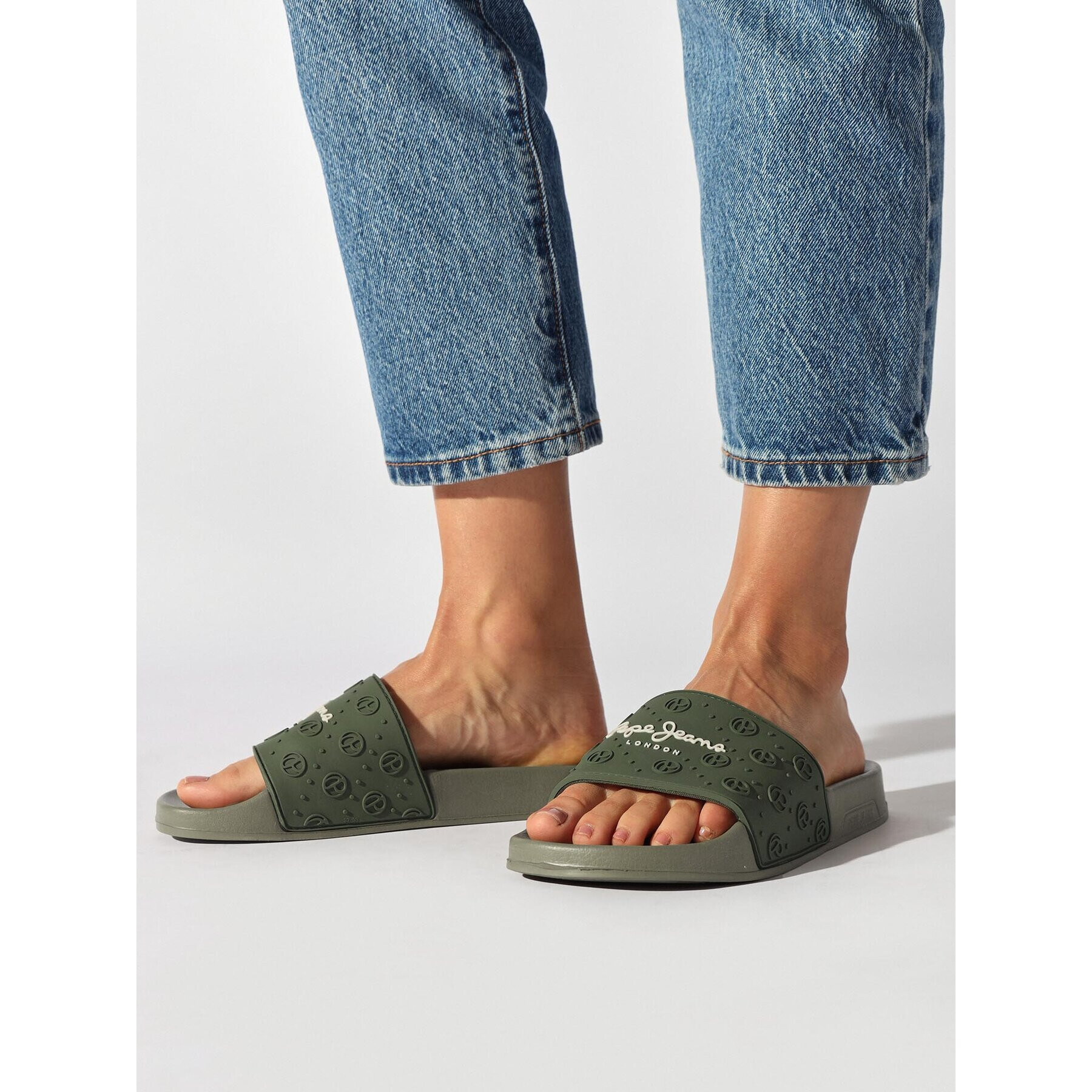 Pepe Jeans Šľapky Slider Plain W PLS70126 Kaki - Pepit.sk