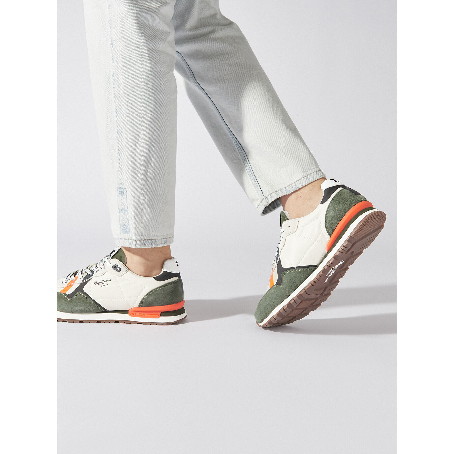 Pepe Jeans Sneakersy Brit Man Print PMS30923 Kaki - Pepit.sk