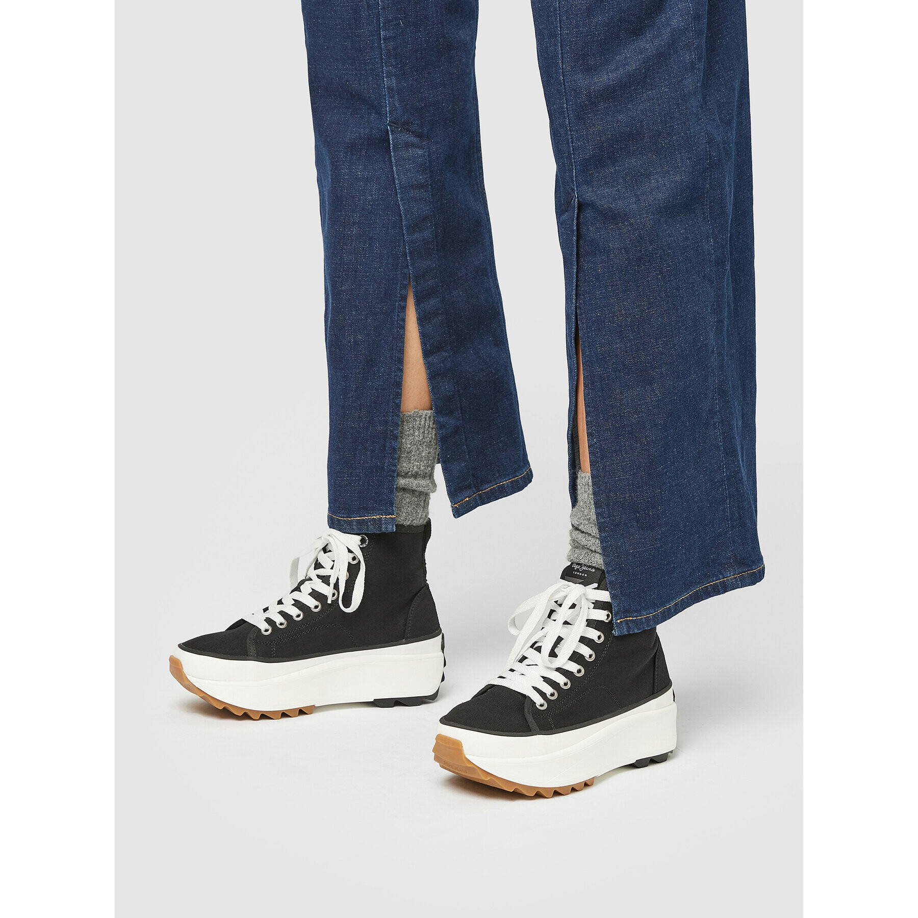 Pepe Jeans Sneakersy PLS31520 Čierna - Pepit.sk