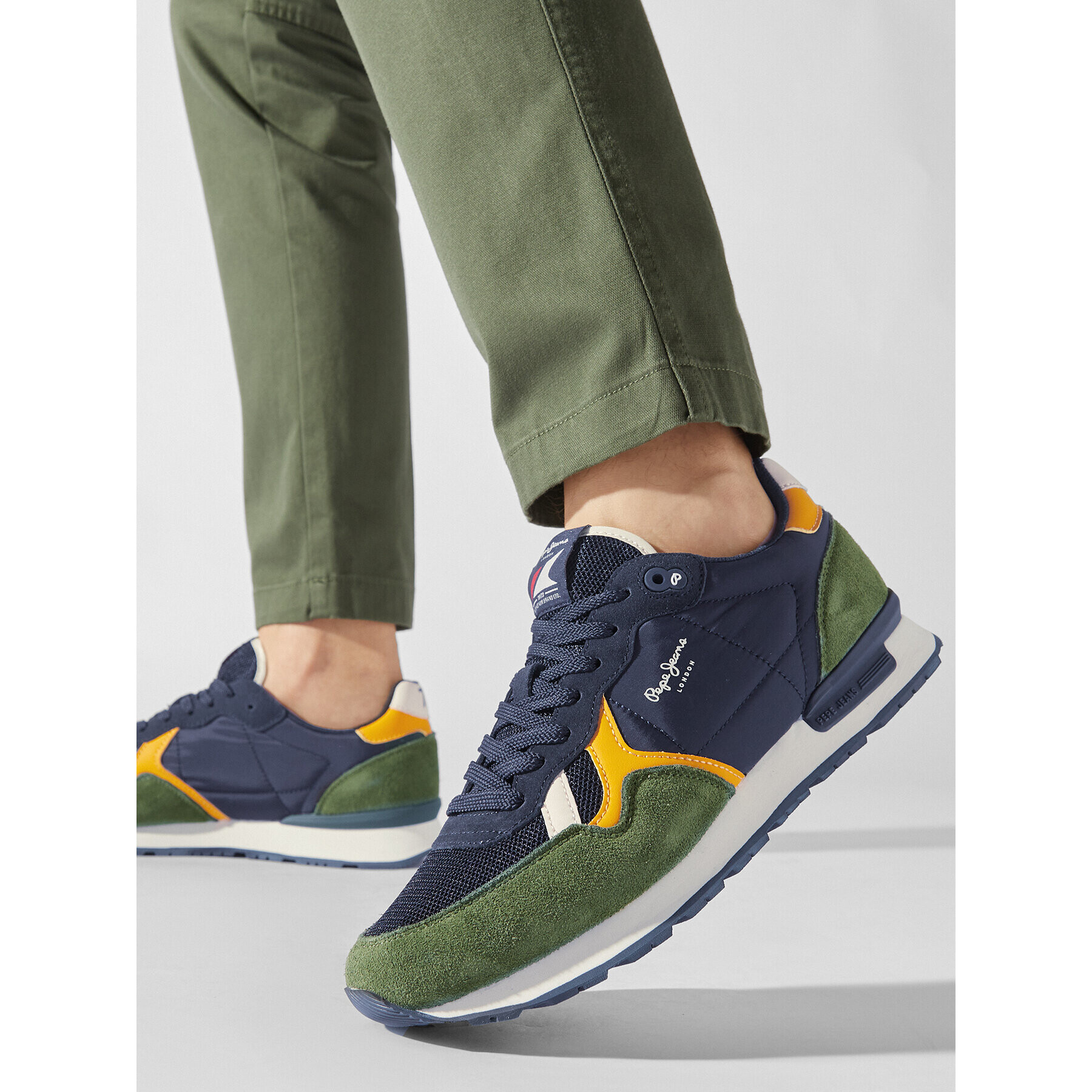 Pepe Jeans Sneakersy PMS30983 Tmavomodrá - Pepit.sk