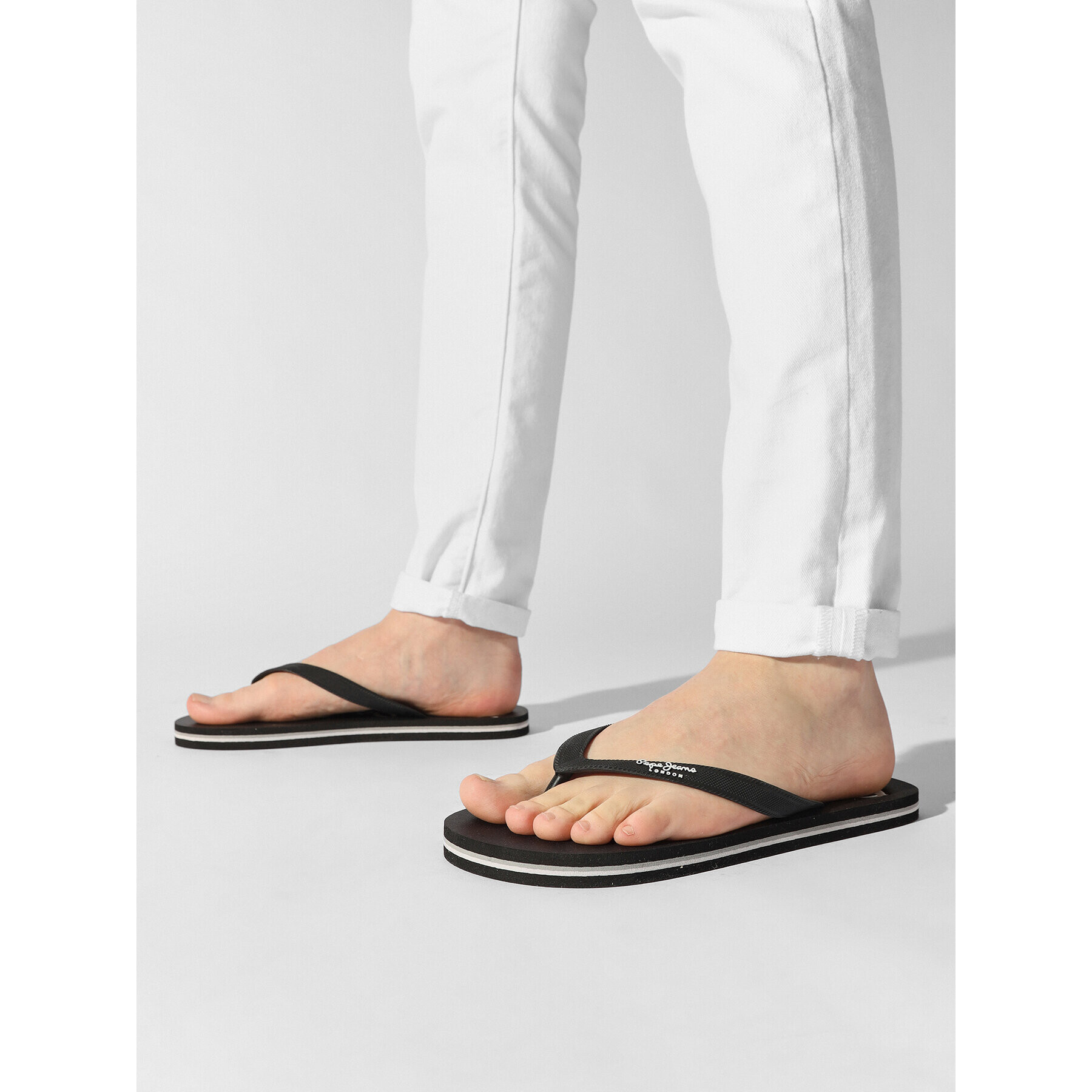 Pepe Jeans Žabky Bay Beach Basic M PMS70128 Čierna - Pepit.sk