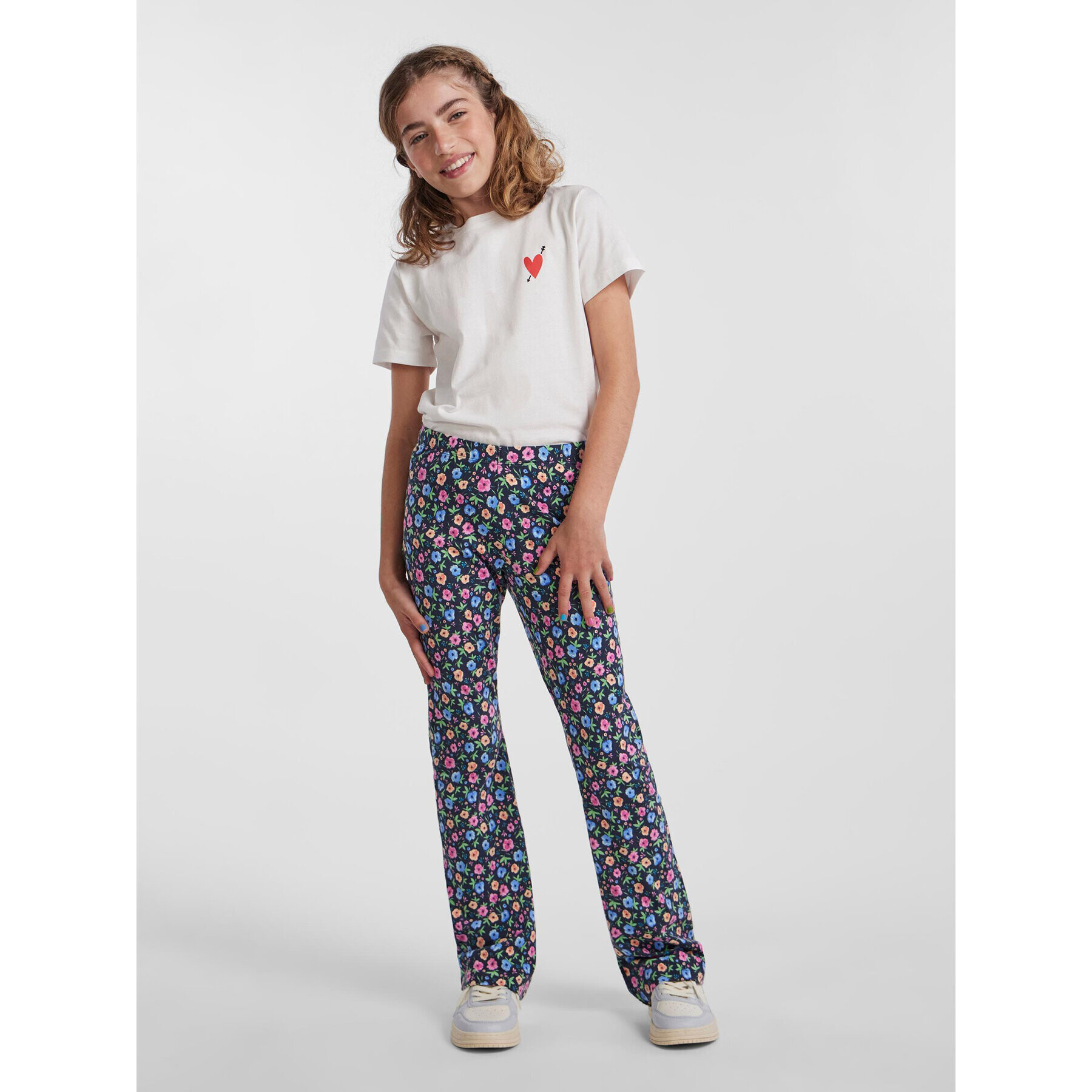 Pieces KIDS Bavlnené nohavice Amari 17136978 Tmavomodrá Slim Fit - Pepit.sk