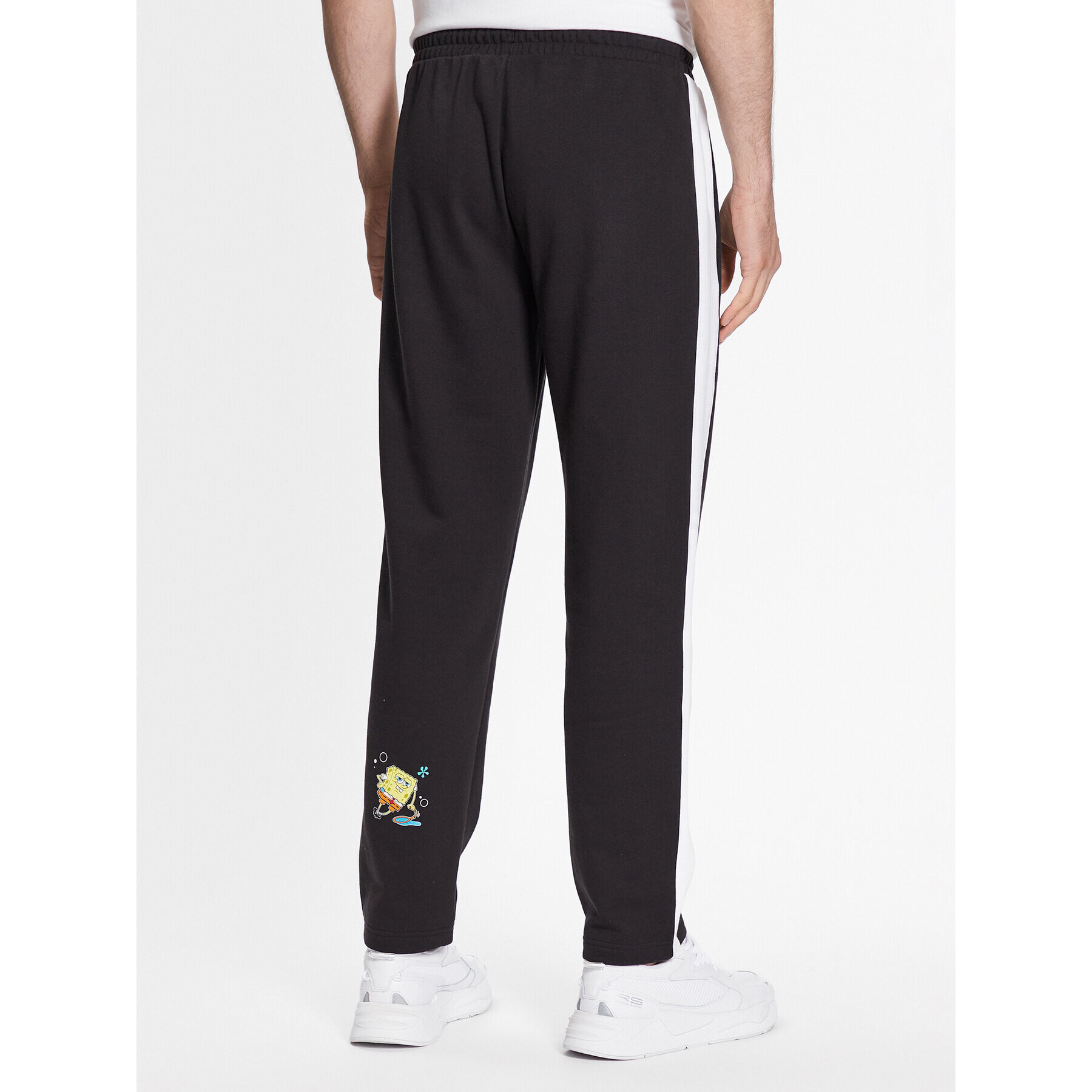 Puma Teplákové nohavice SPONGEBOB 538963 Čierna Regular Fit - Pepit.sk