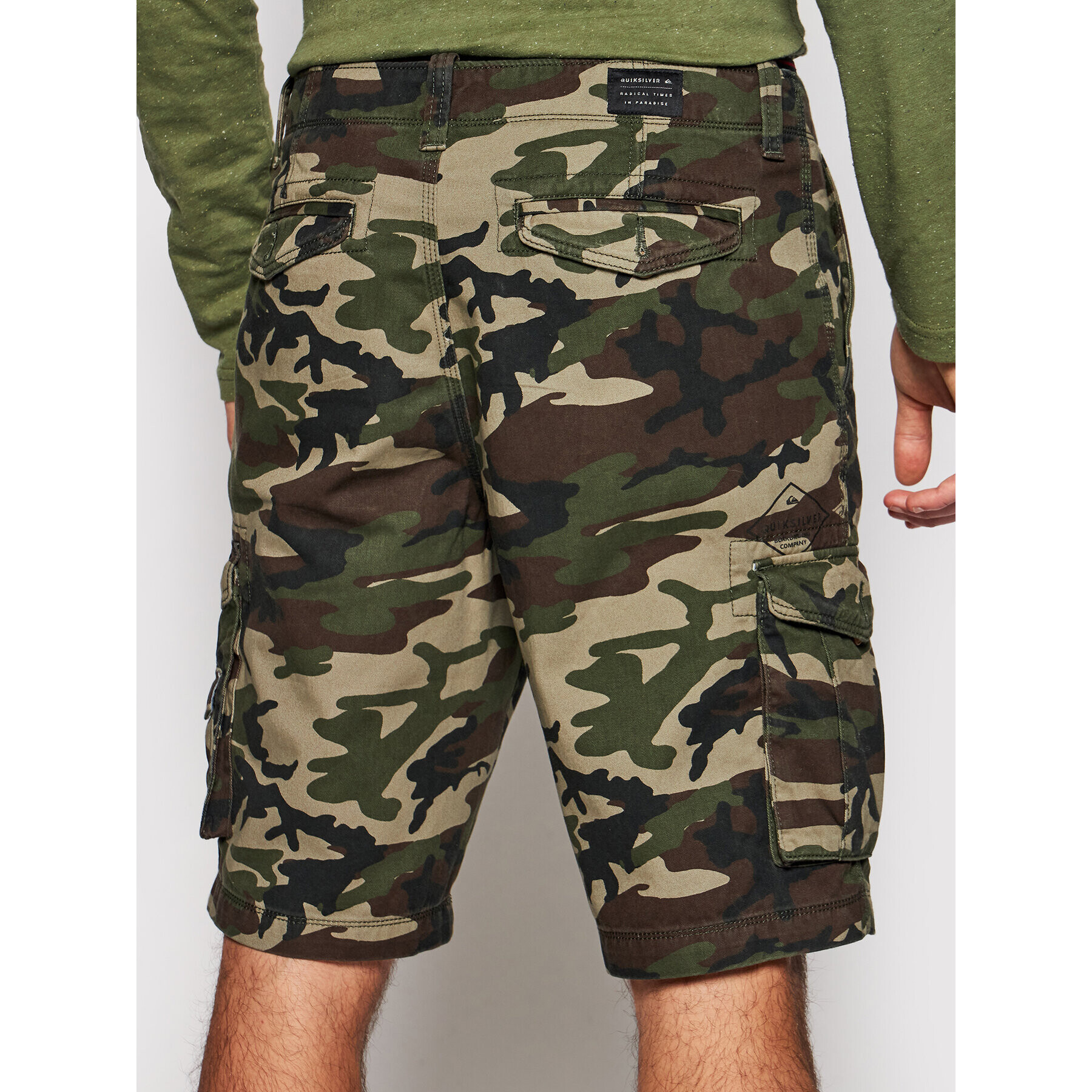 Quiksilver Bavlnené šortky Crucial Battle EQYWS03456 Zelená Tapered Fit - Pepit.sk