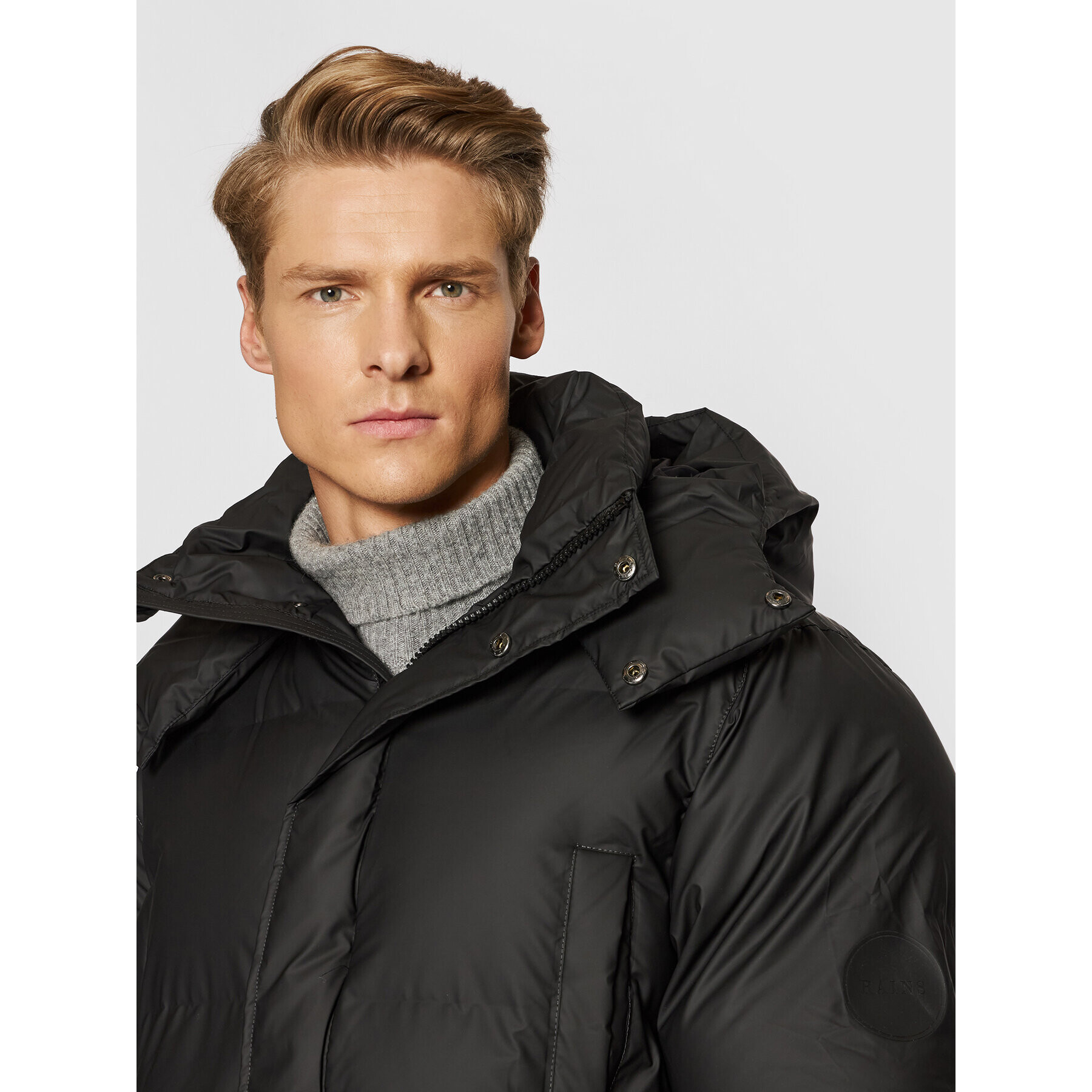 Rains Vatovaná bunda Unisex 1524 Čierna Regular Fit - Pepit.sk