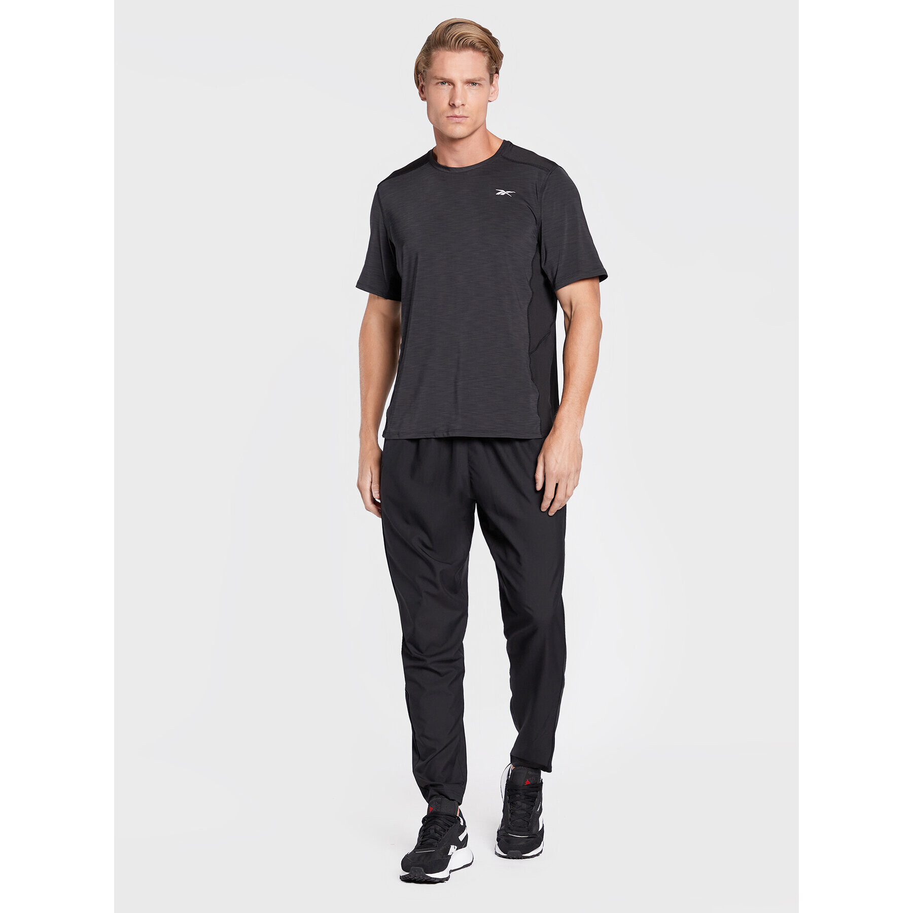 Reebok Funkčné tričko Activchill Athlete HG4069 Čierna Slim Fit - Pepit.sk