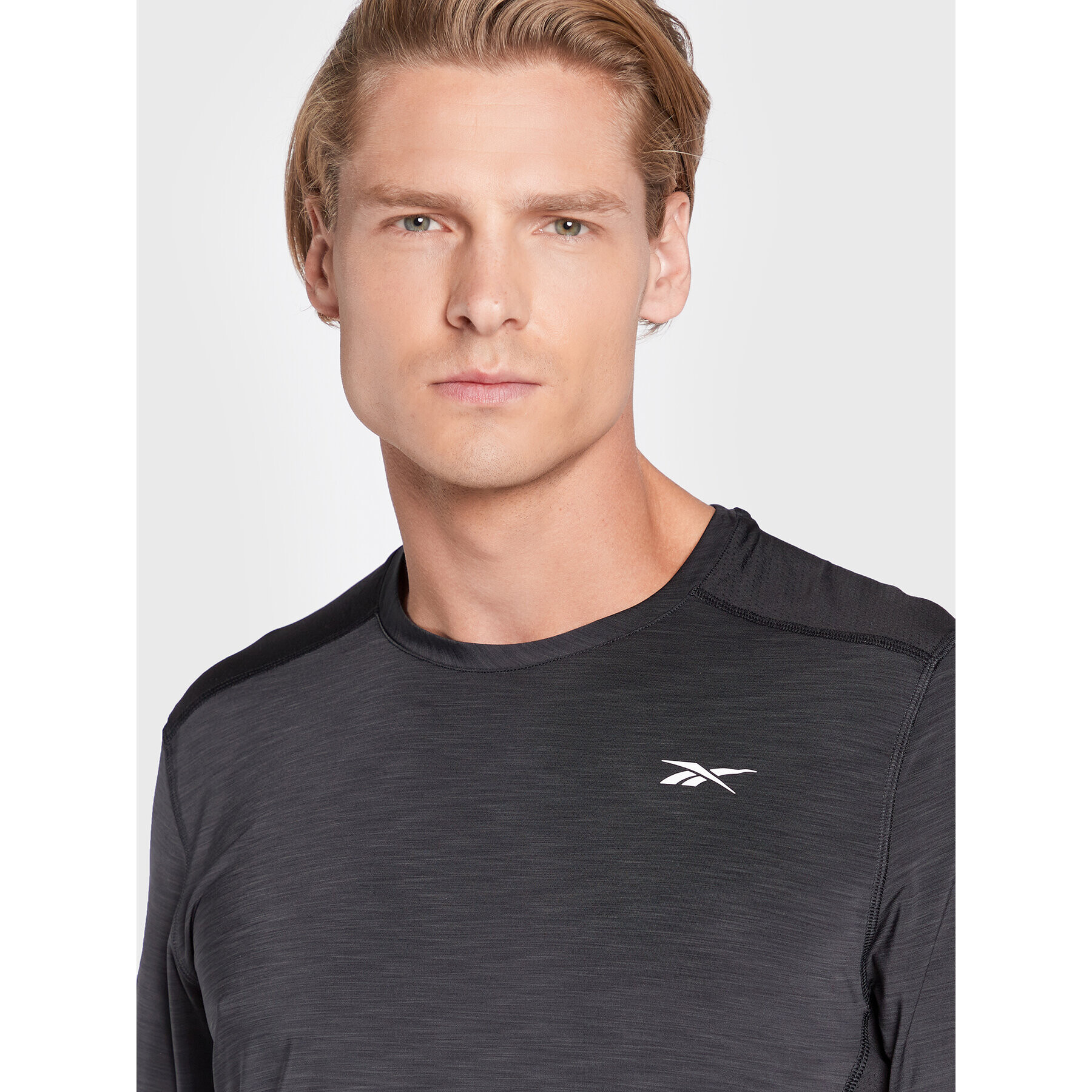 Reebok Funkčné tričko Activchill Athlete HG4069 Čierna Slim Fit - Pepit.sk