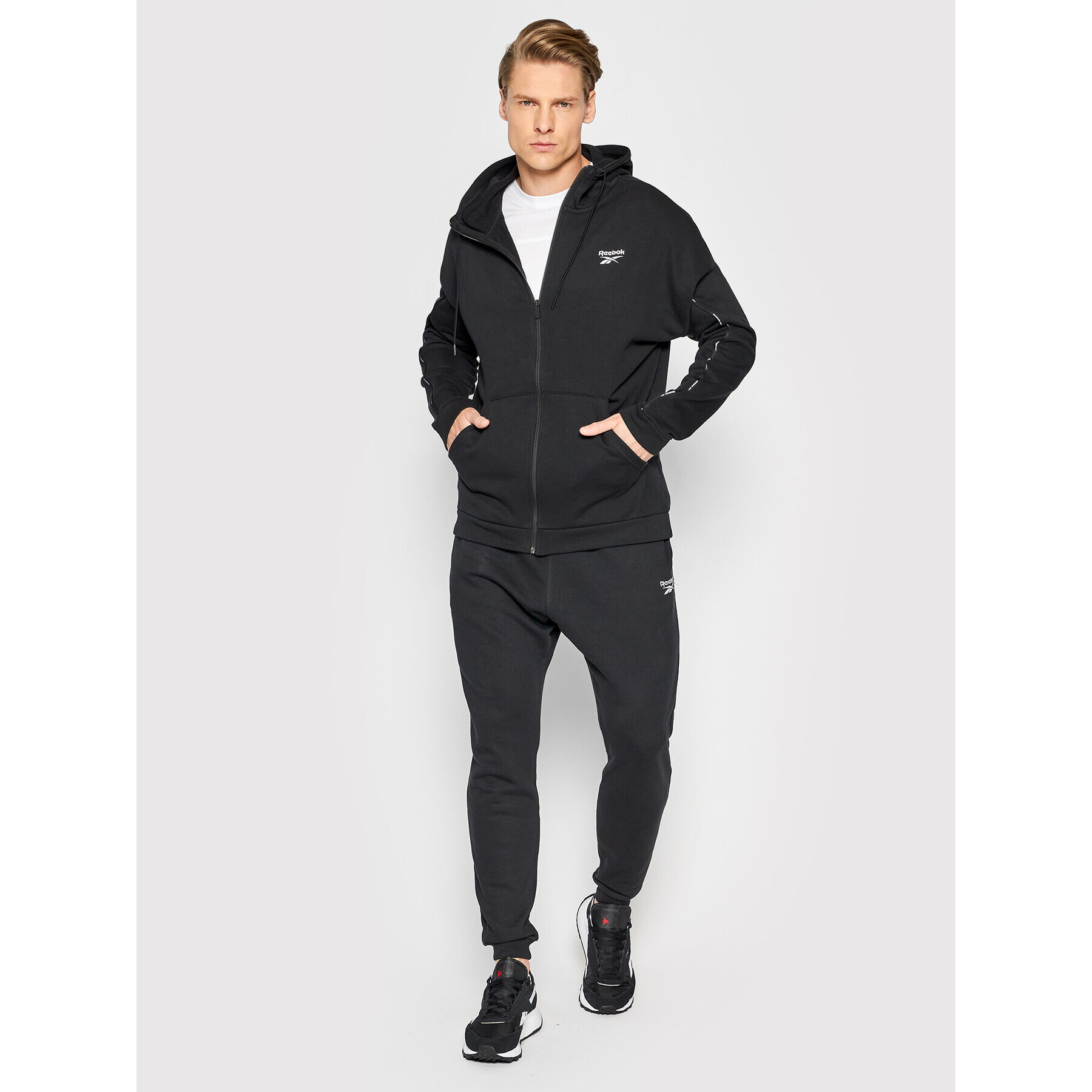 Reebok Mikina Workout Ready HA1072 Čierna Regular Fit - Pepit.sk