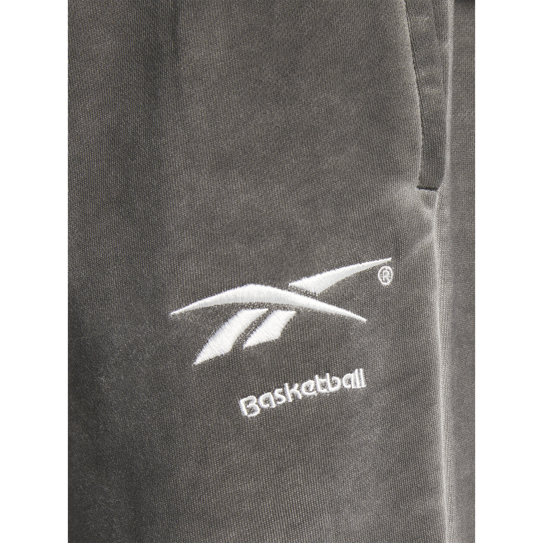 Reebok Teplákové nohavice Basketball Court Top Bi-Dye Fleece Joggers IA2417 Čierna Regular Fit - Pepit.sk