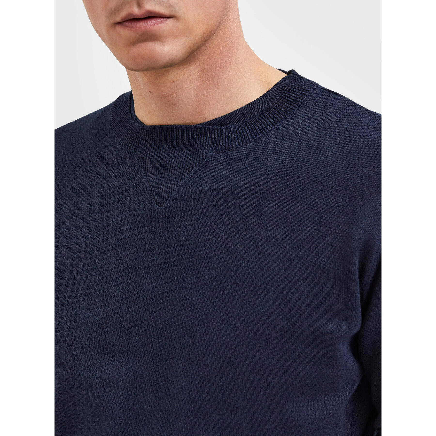 Selected Homme Sveter Jerome 16085464 Tmavomodrá Regular Fit - Pepit.sk