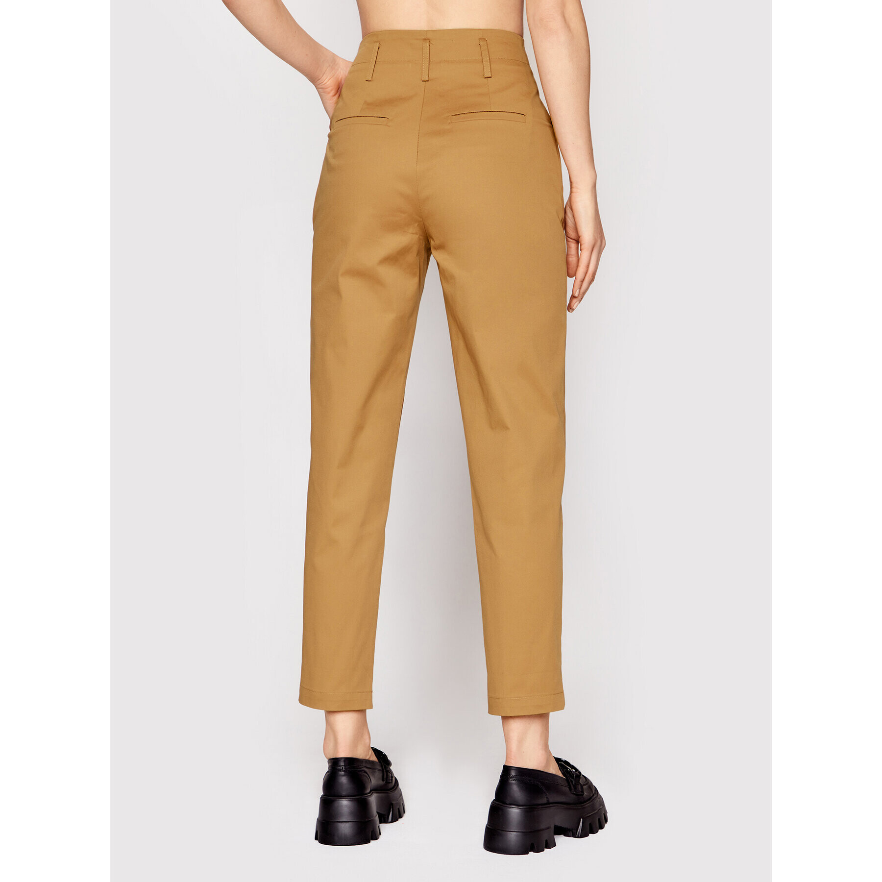 Sisley Chino nohavice 4O44LF00G Hnedá Regular Fit - Pepit.sk