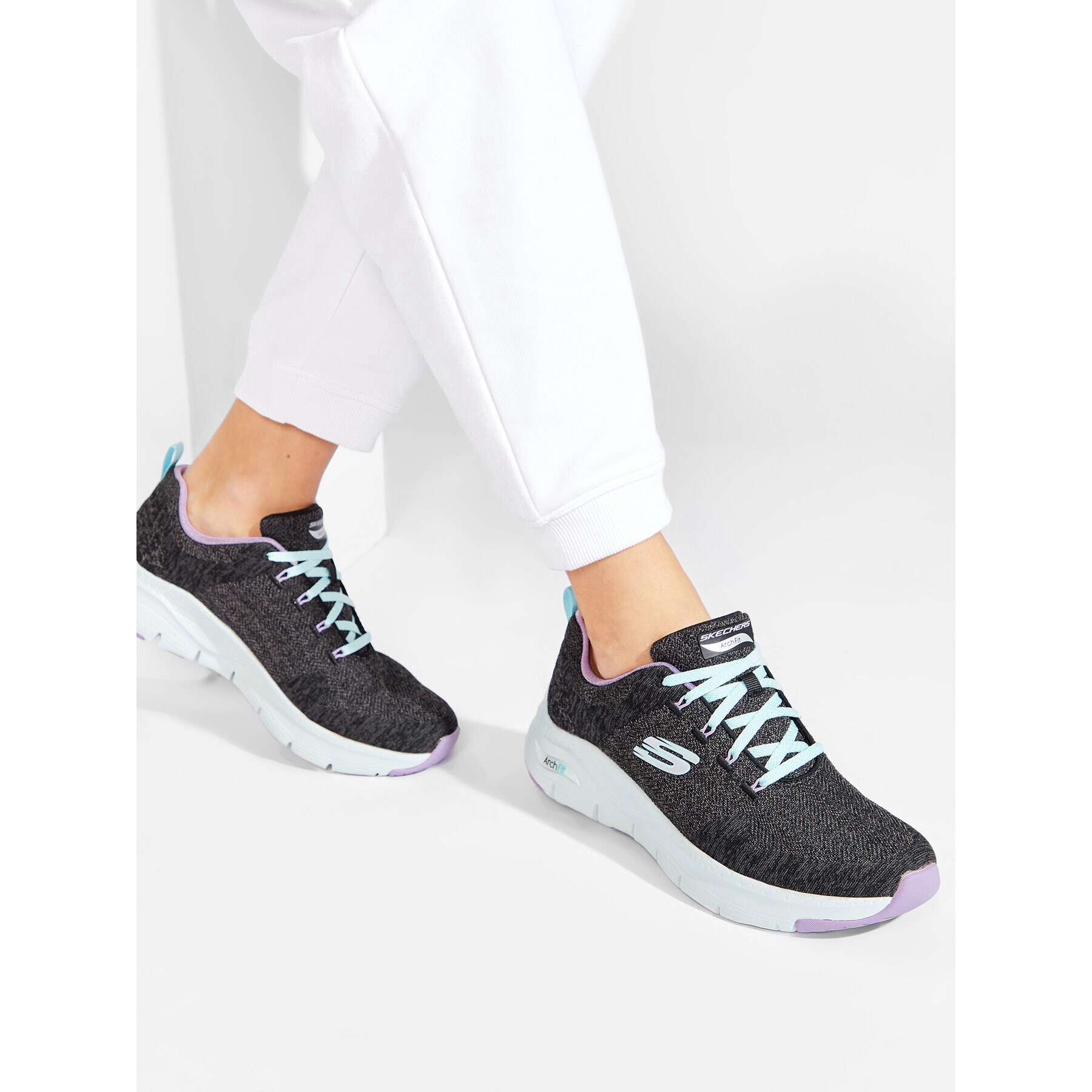 Skechers Sneakersy Arch Fit Comfy Wave Sivá - Pepit.sk