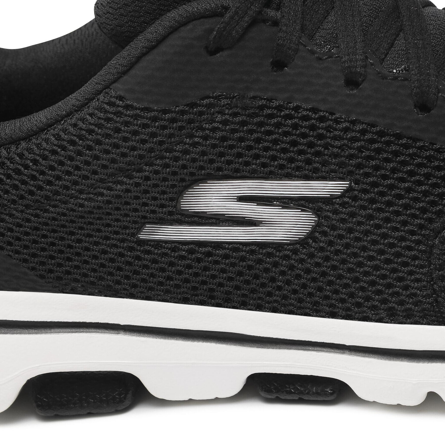 Skechers Sneakersy Go Walk 5 15902W/BKW Čierna - Pepit.sk