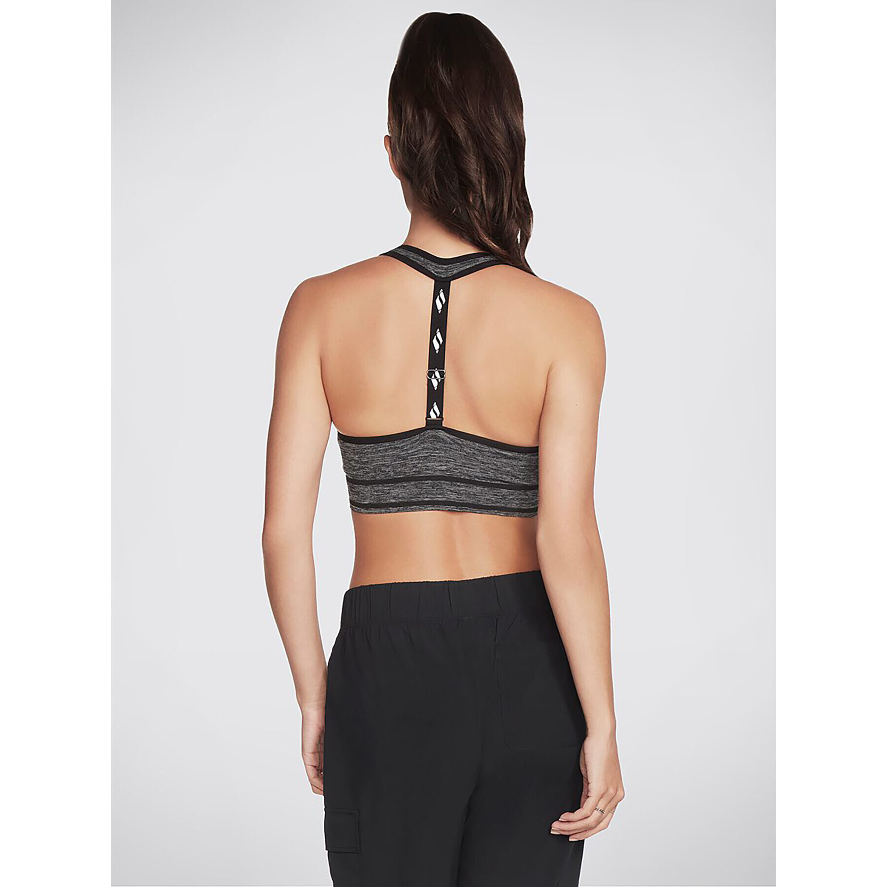 Skechers Športová podprsenka Goknit Seamless Sports Bra W1BR70 Čierna Regular Fit - Pepit.sk