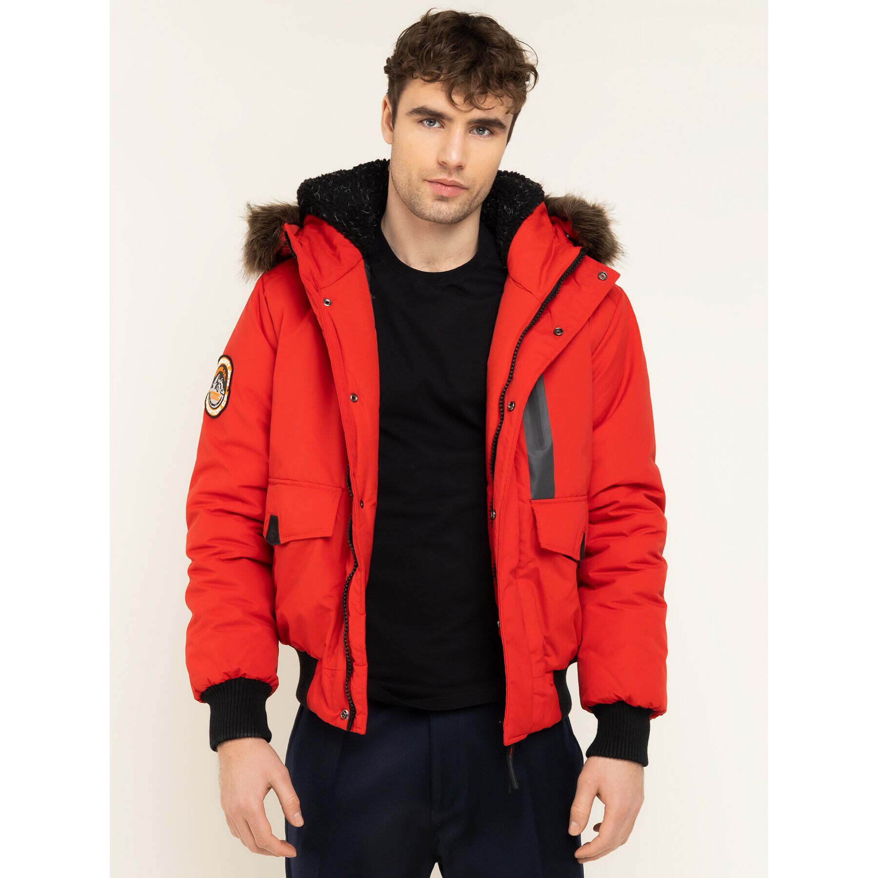 Superdry Vatovaná bunda Everest M5000039A Červená Regular Fit - Pepit.sk