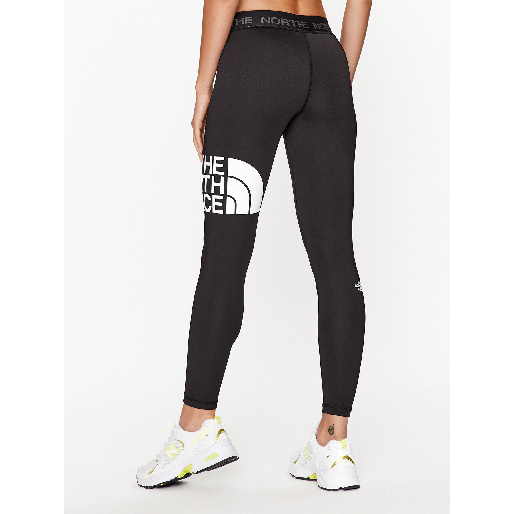 The North Face Legíny W Flex Mid Rise Tight - EuNF0A7ZB7KY41 Čierna Regular Fit - Pepit.sk