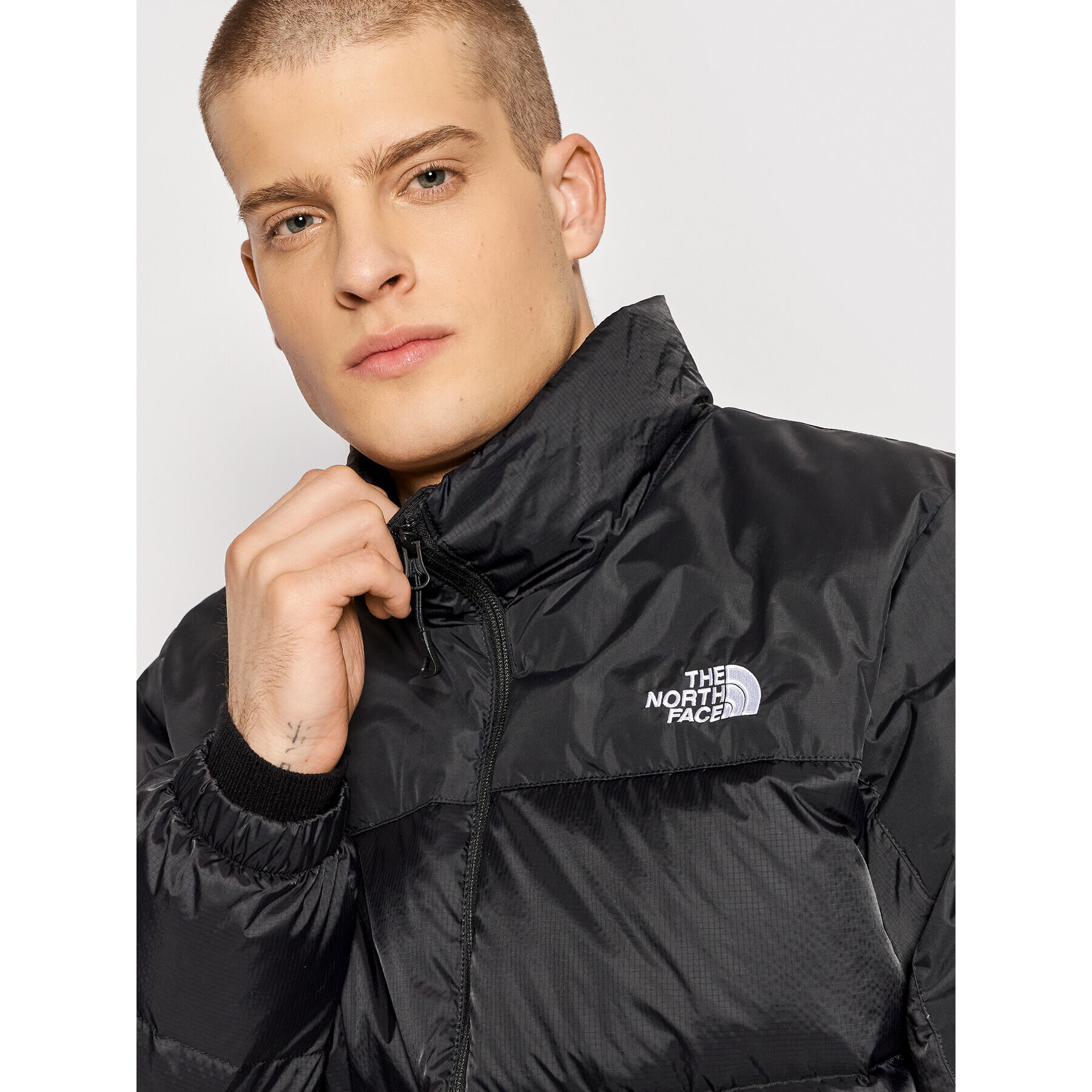 The North Face Vatovaná bunda Diablo NF0A4M9J Čierna Regular Fit - Pepit.sk