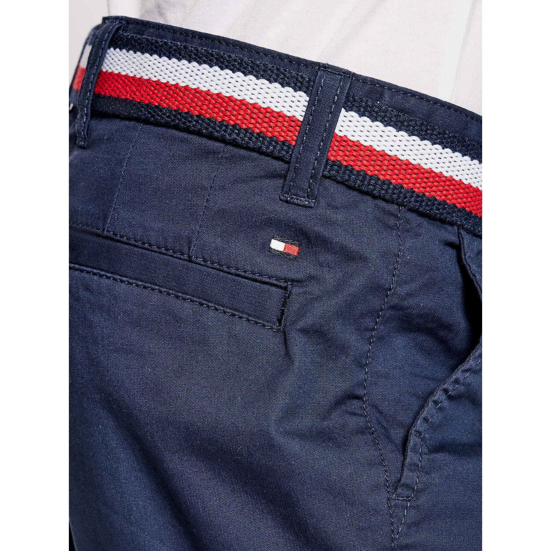 Tommy Hilfiger Bavlnené šortky Essential Belted Chino KB0KB05769 D Tmavomodrá Slim Fit - Pepit.sk