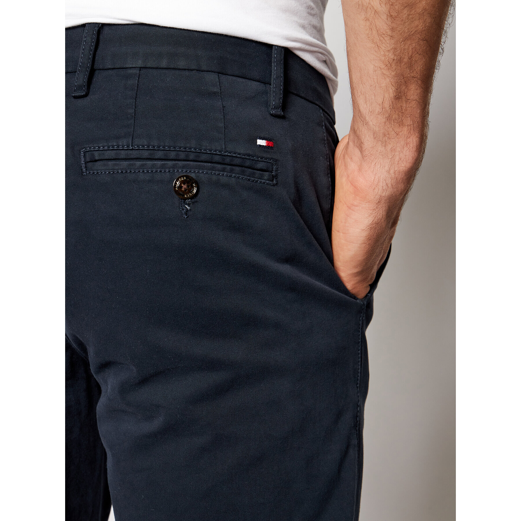 Tommy Hilfiger Chino nohavice Core MW0MW08644 Tmavomodrá Regular Fit - Pepit.sk