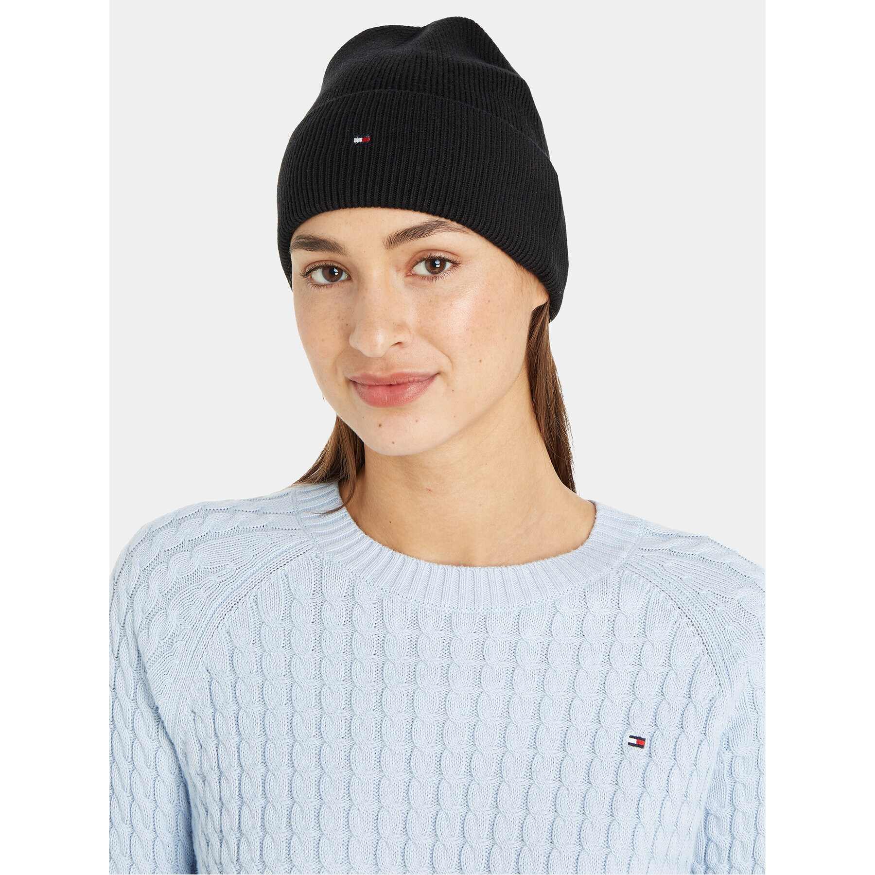 Tommy Hilfiger Čiapka Essential Flag Beanie AW0AW15309 Čierna - Pepit.sk