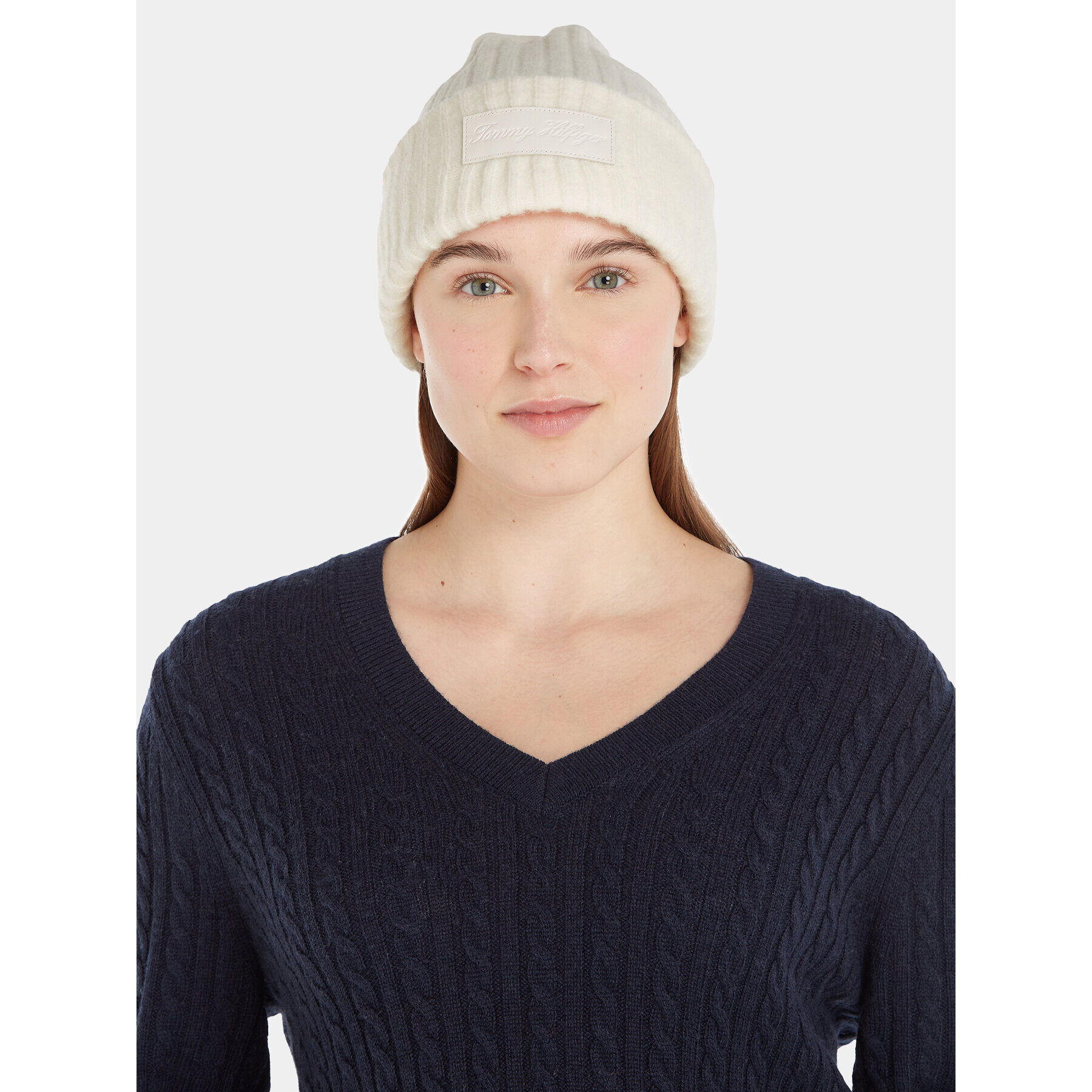 Tommy Hilfiger Čiapka Tommy Twist Beanie AW0AW15325 Biela - Pepit.sk