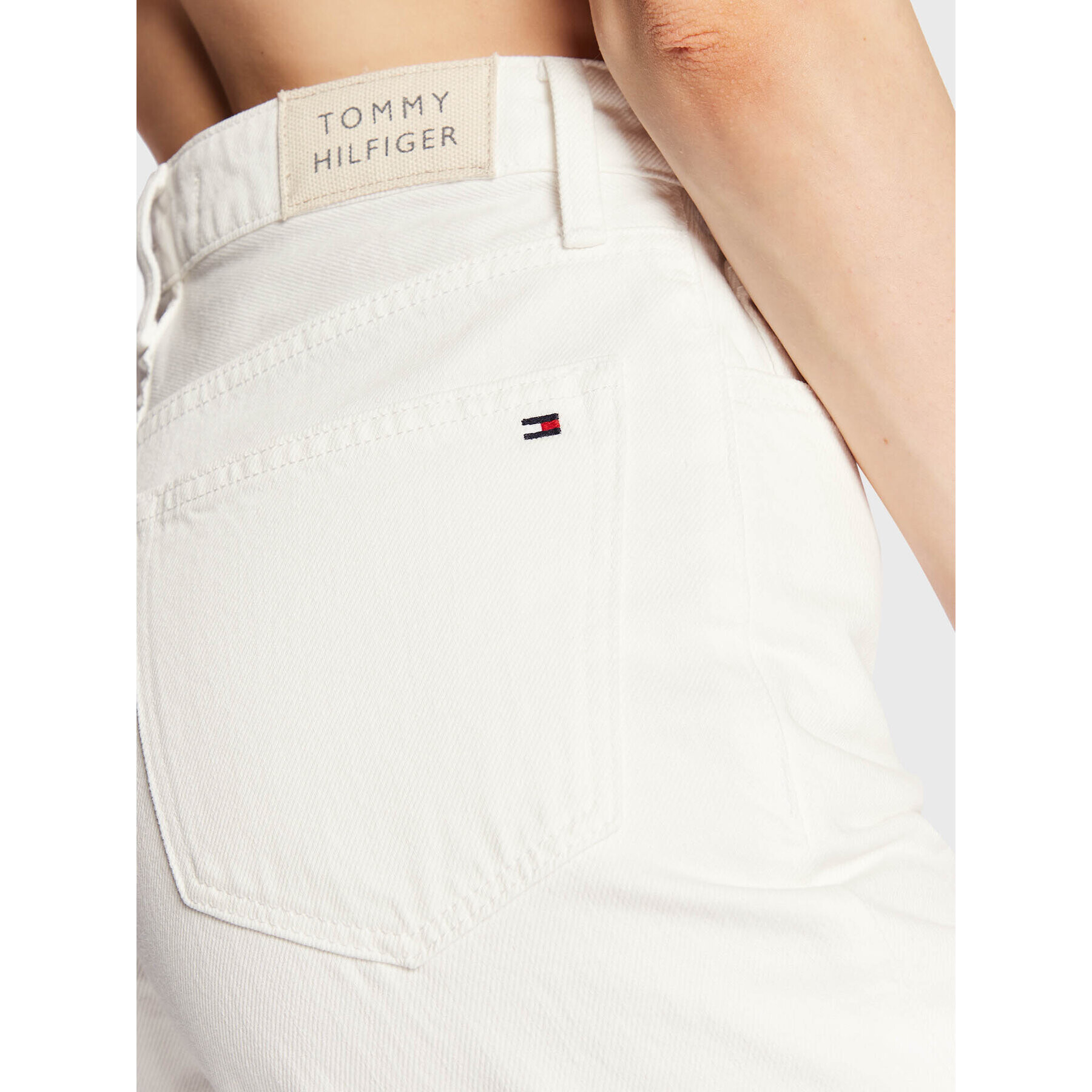 Tommy Hilfiger Džínsy Balloon WW0WW37260 Biela Relaxed Fit - Pepit.sk