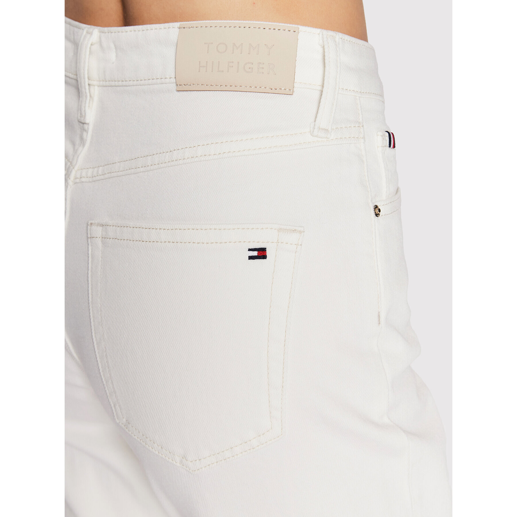 Tommy Hilfiger Džínsy New Classic WW0WW34545 Biela Regular Fit - Pepit.sk