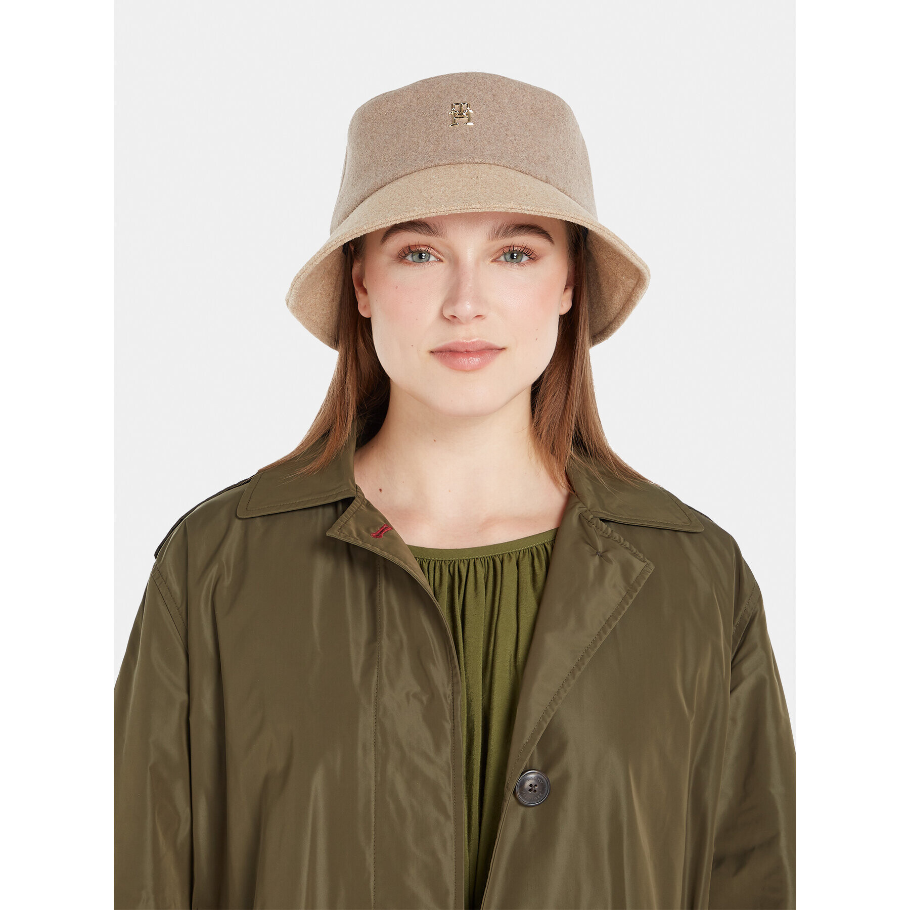 Tommy Hilfiger Klobúk Limitless Chic Bucket Hat AW0AW15295 Béžová - Pepit.sk