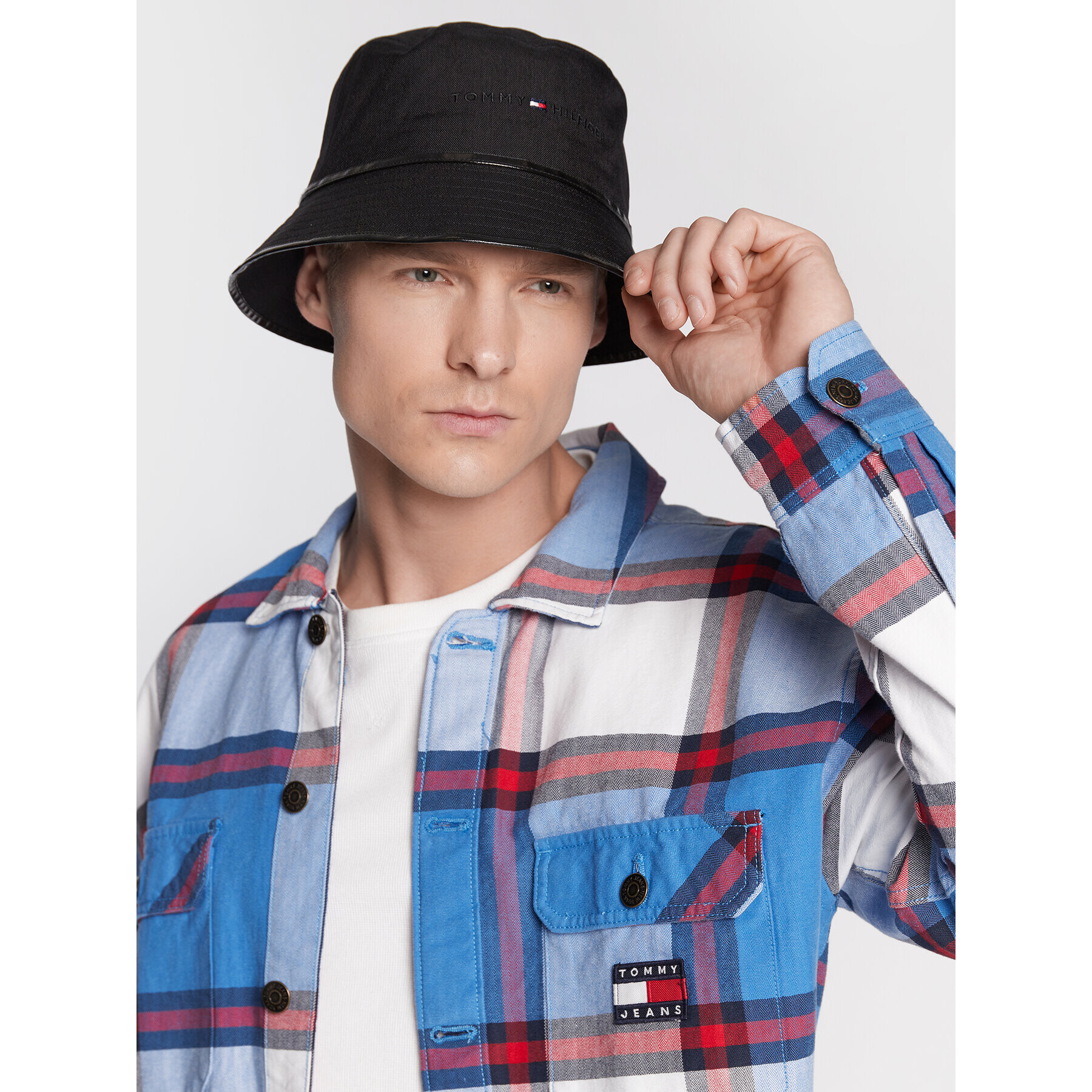 Tommy Hilfiger Klobúk typu bucket AM0AM11369 Čierna - Pepit.sk