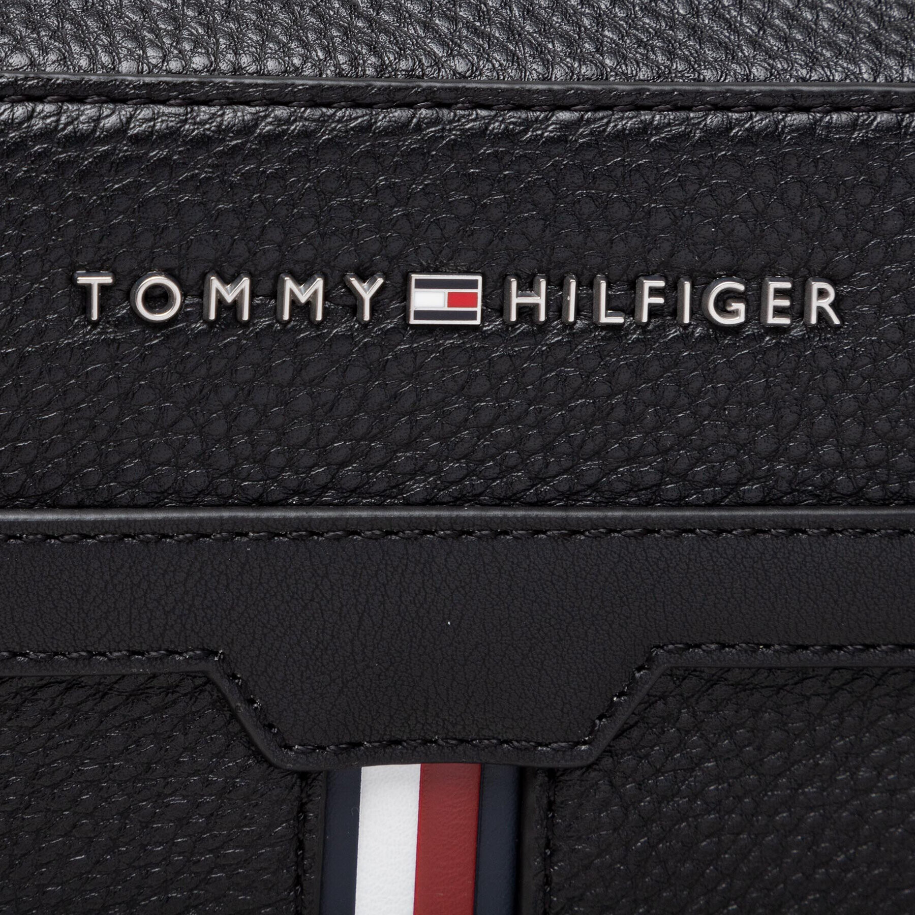 Tommy Hilfiger Ľadvinka Th Downtown Pouch AM0AM08430 Čierna - Pepit.sk