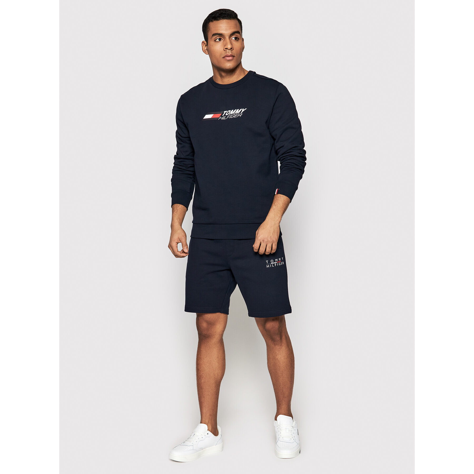 Tommy Hilfiger Mikina Essentials MW0MW22744 Tmavomodrá Regular Fit - Pepit.sk