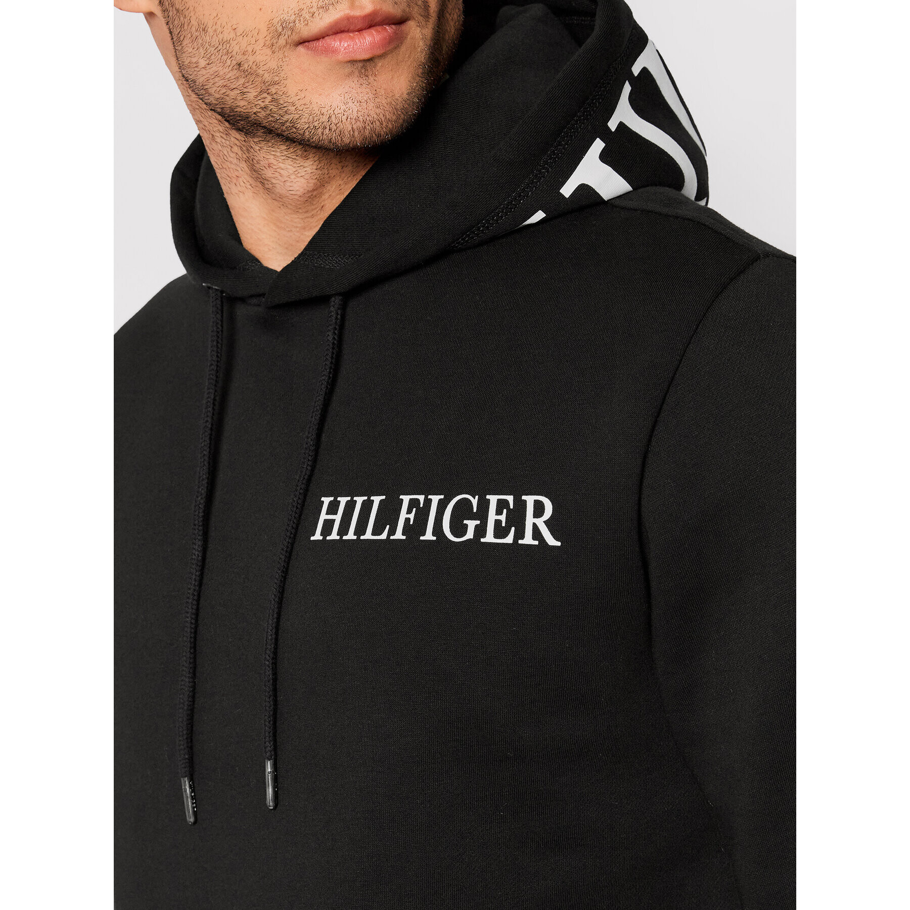 Tommy Hilfiger Mikina Hilfiger Logo On Hood MW0MW21424 Čierna Regular Fit - Pepit.sk