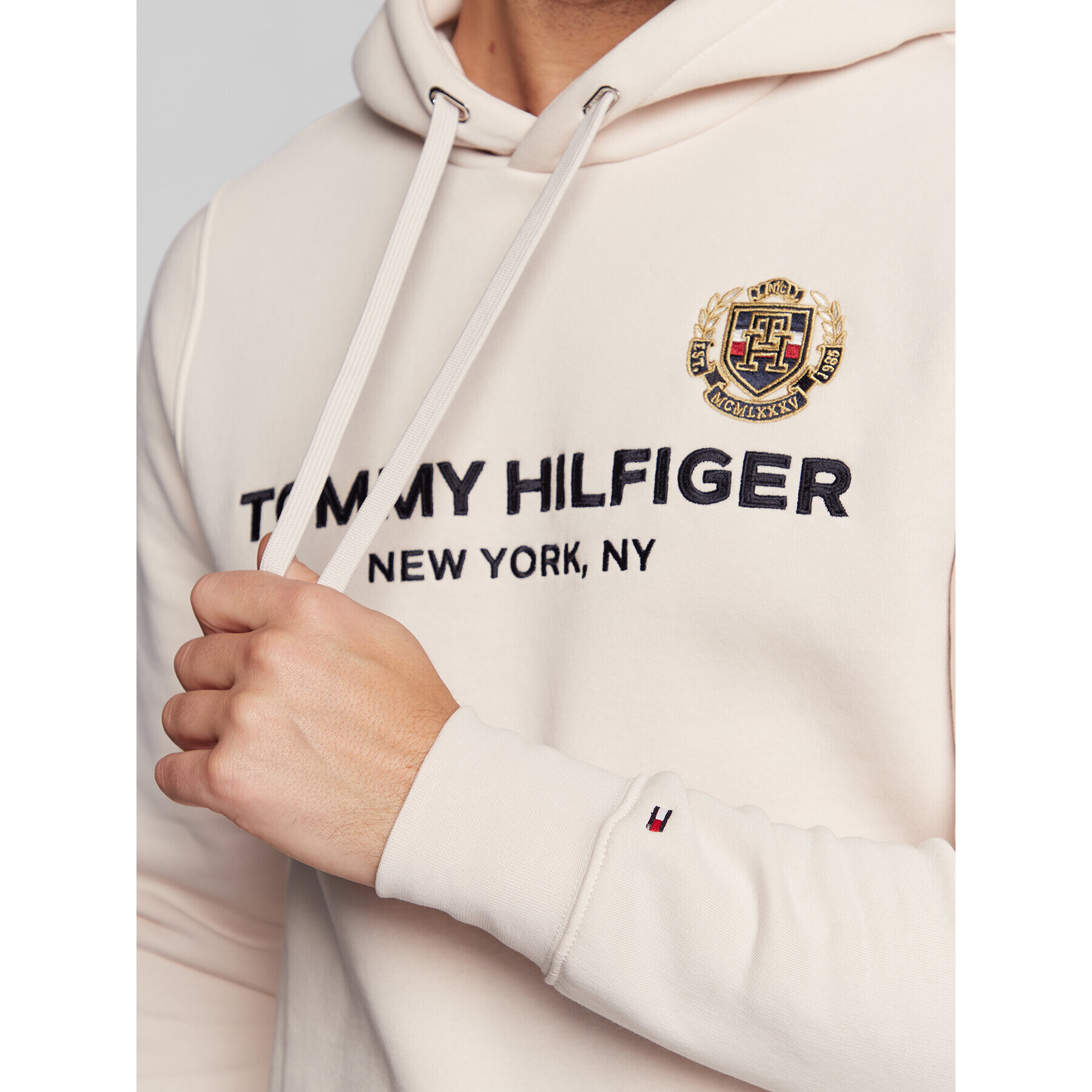 Tommy Hilfiger Mikina Icon Stack Crest MW0MW29332 Béžová Regular Fit - Pepit.sk