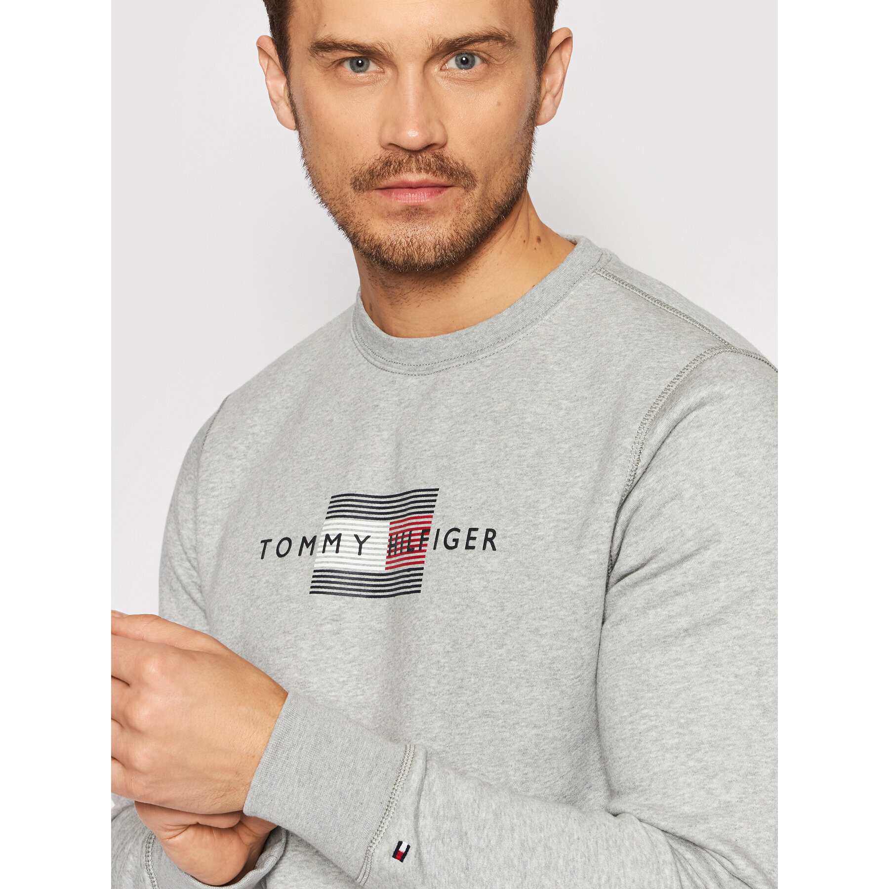 Tommy Hilfiger Mikina Lines Crewneck MW0MW20118 Sivá Regular Fit - Pepit.sk