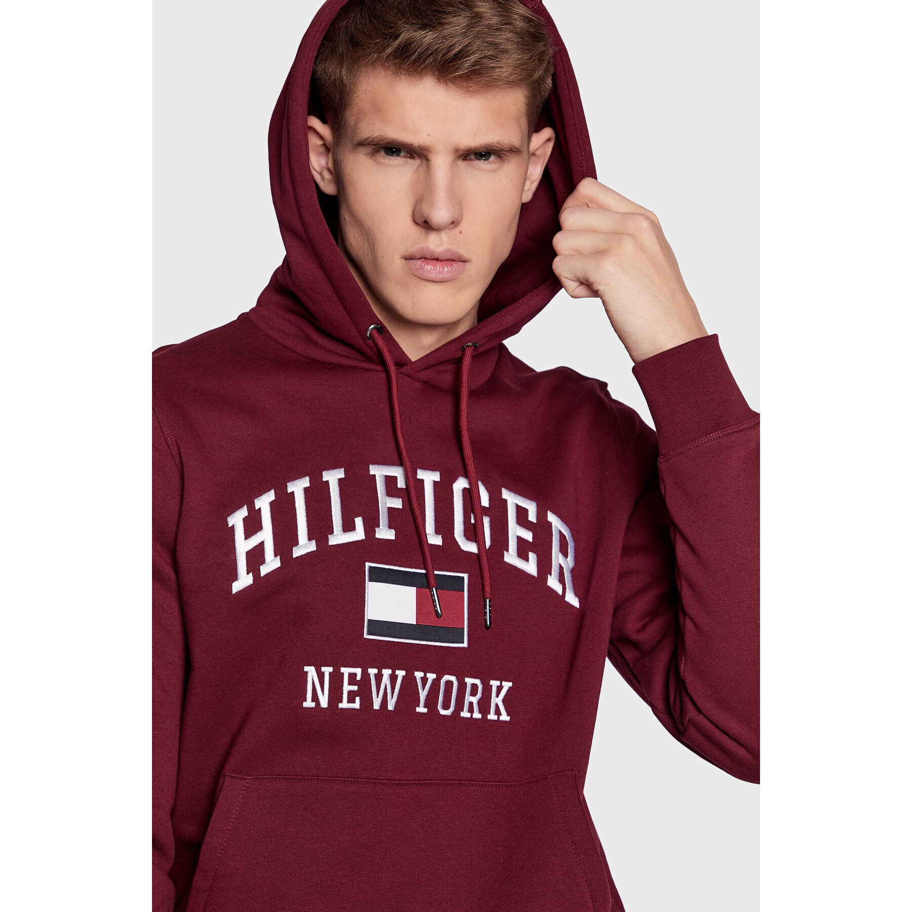 Tommy Hilfiger Mikina Modern Varsity MW0MW28173 Bordová Regular Fit - Pepit.sk