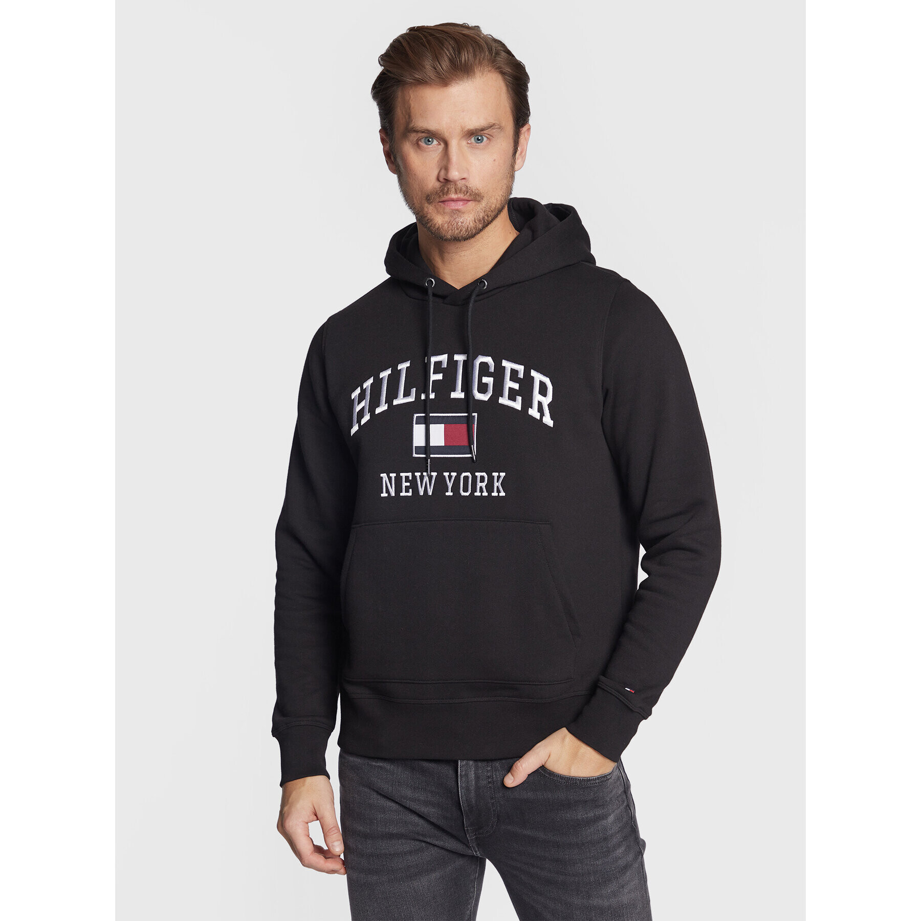 Tommy Hilfiger Mikina Modern Varsity MW0MW28173 Čierna Regular Fit - Pepit.sk