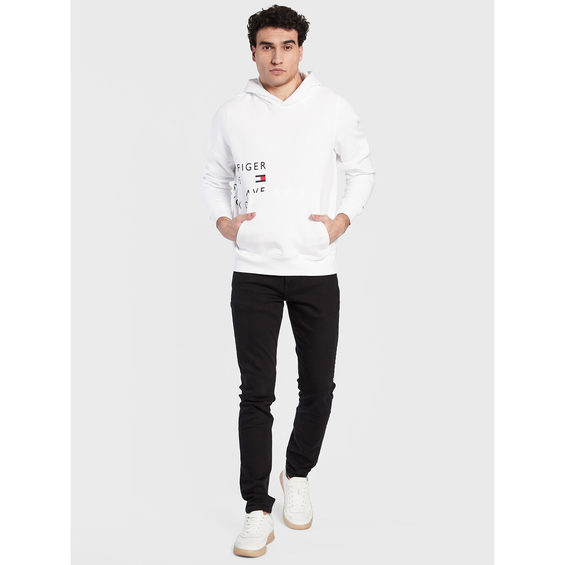 Tommy Hilfiger Mikina Off Placement Text MW0MW29303 Biela Regular Fit - Pepit.sk