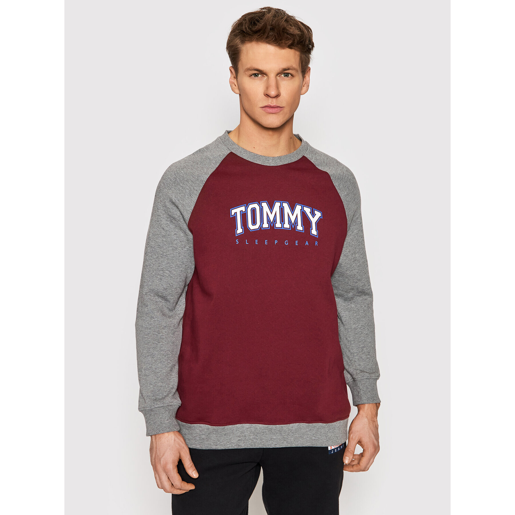 Tommy Hilfiger Mikina Track UM0UM02365 Bordová Regular Fit - Pepit.sk