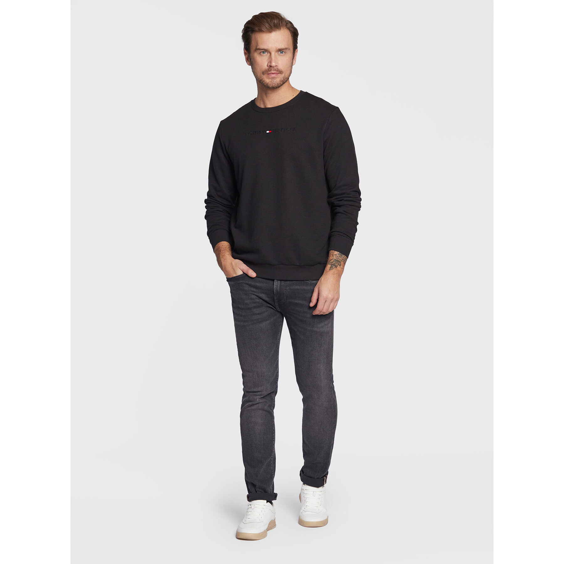 Tommy Hilfiger Mikina Track UM0UM02624 Čierna Relaxed Fit - Pepit.sk