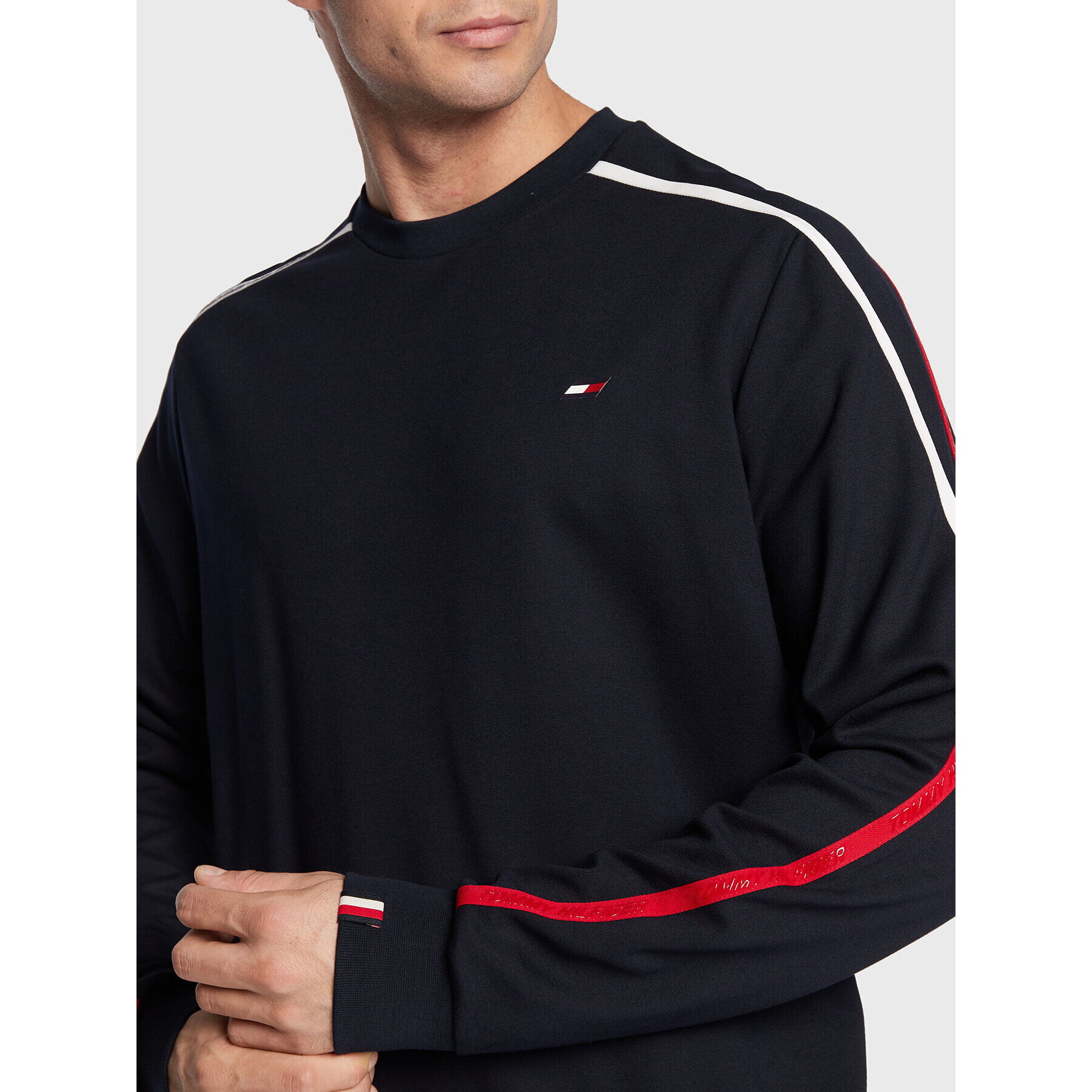 Tommy Hilfiger Mikina Trim MW0MW27552 Tmavomodrá Relaxed Fit - Pepit.sk