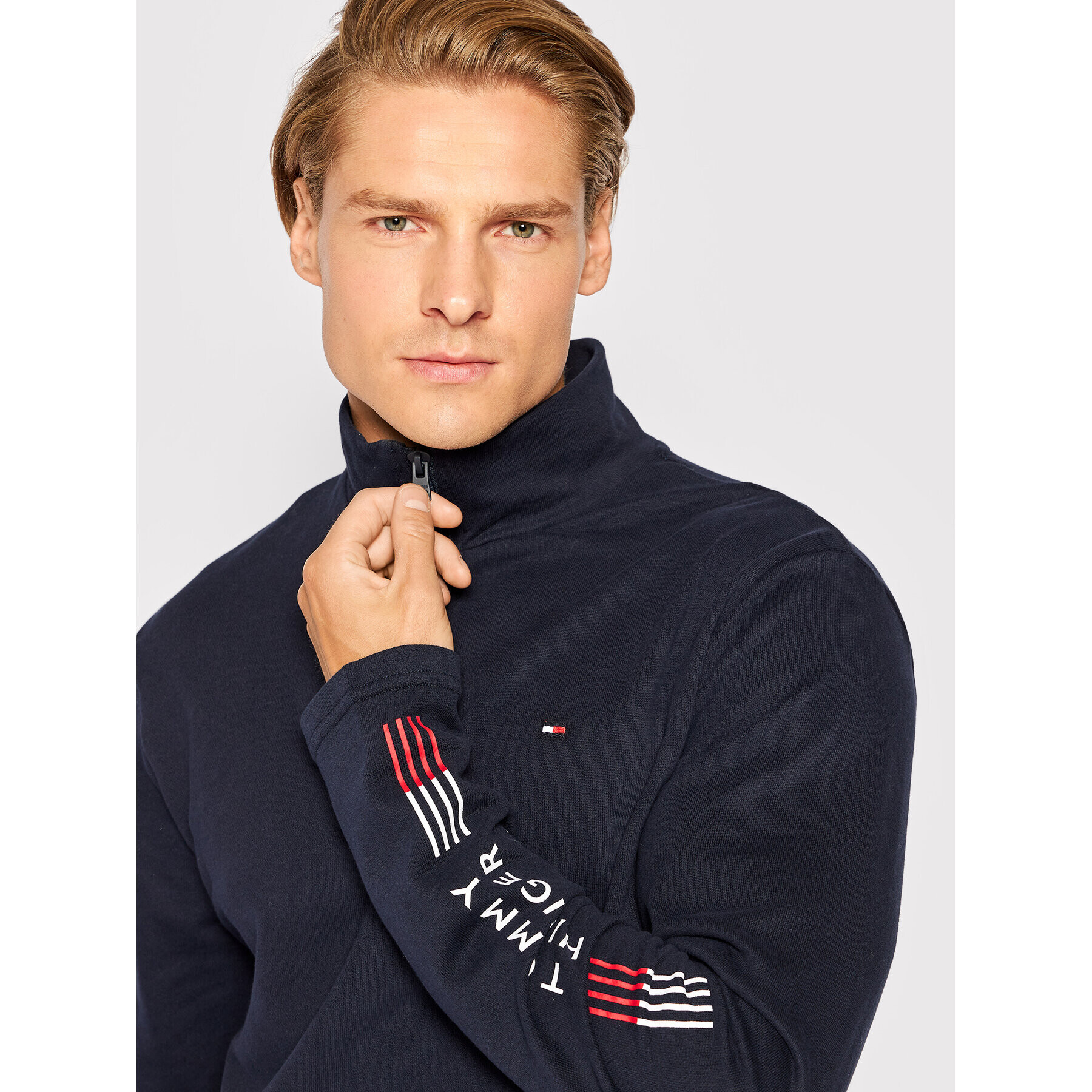 Tommy Hilfiger Mikina UM0UM02521 Tmavomodrá Regular Fit - Pepit.sk