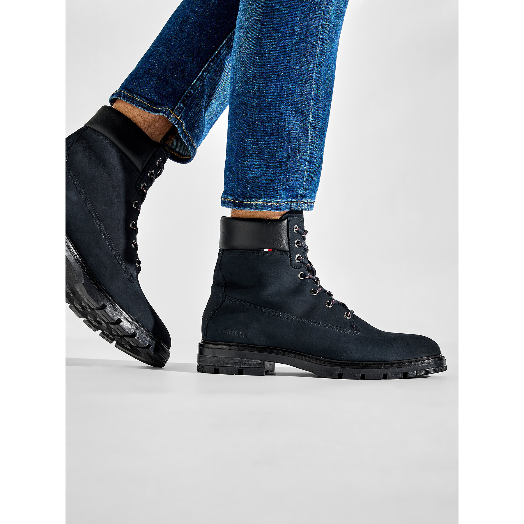 Tommy Hilfiger Outdoorová obuv Padded Nubuck Boot FM0FM04205 Tmavomodrá - Pepit.sk