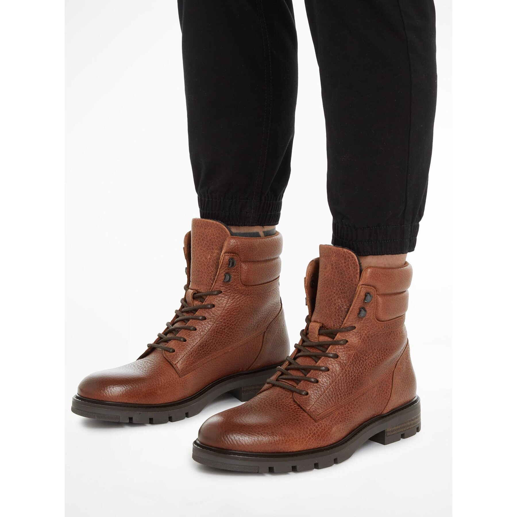 Tommy Hilfiger Outdoorová obuv Warm Padded Hilfiger Lth Boot FM0FM04802 Hnedá - Pepit.sk